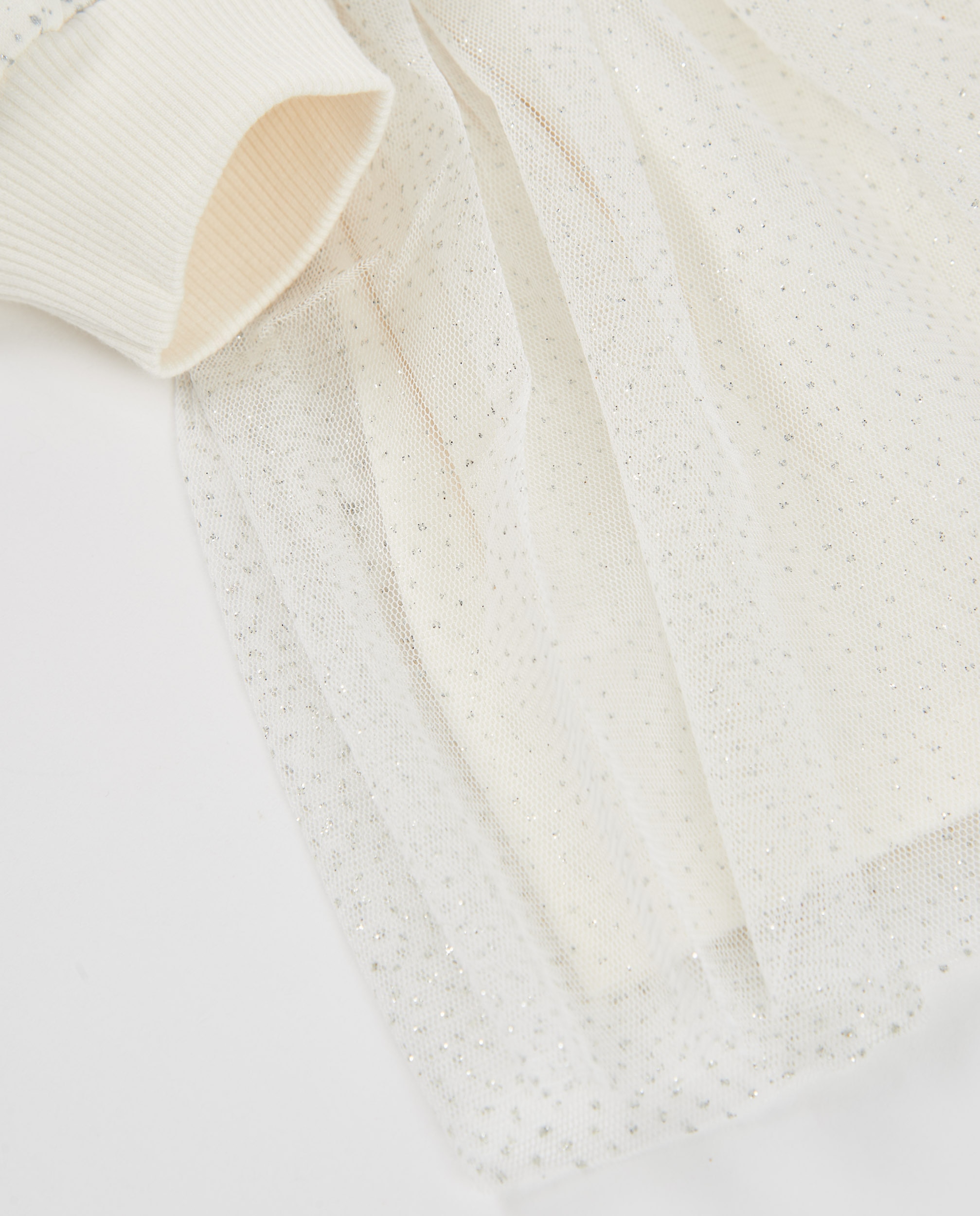Vestido Infantil com Corpo de Felpa Bordado e Saia de Tule Branco-4