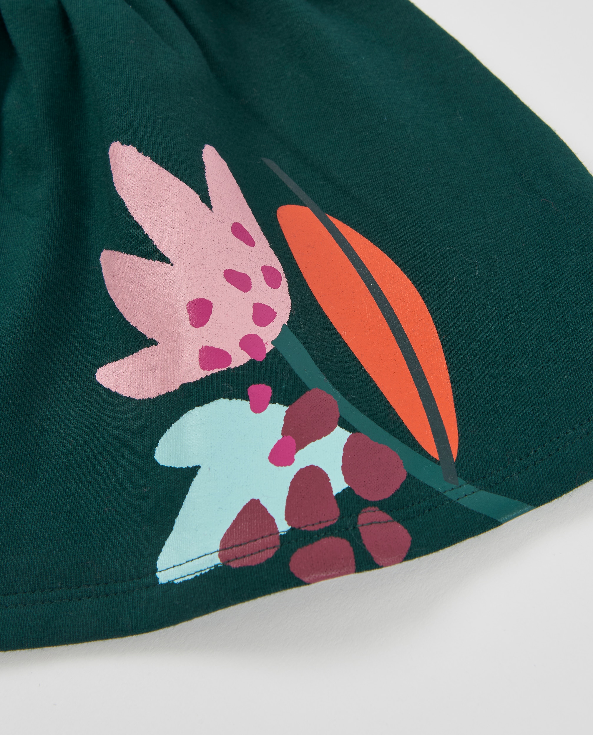 Saia Infantil de Felpa com Design Floral e Tecido Confortável Verde-5