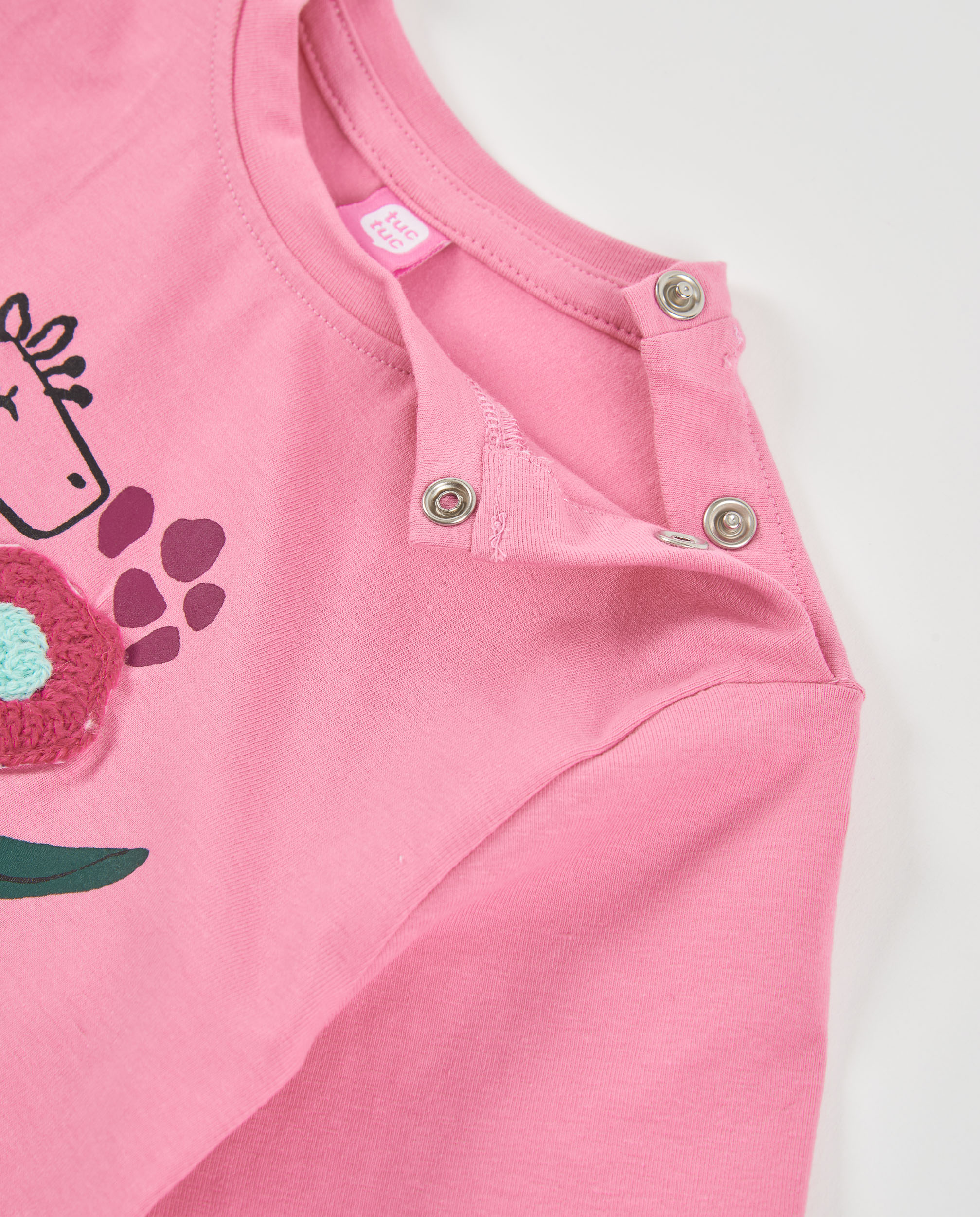 T-shirt Infantil de Malha com Estampado Floral e Desenho de Girafa Rosa-3