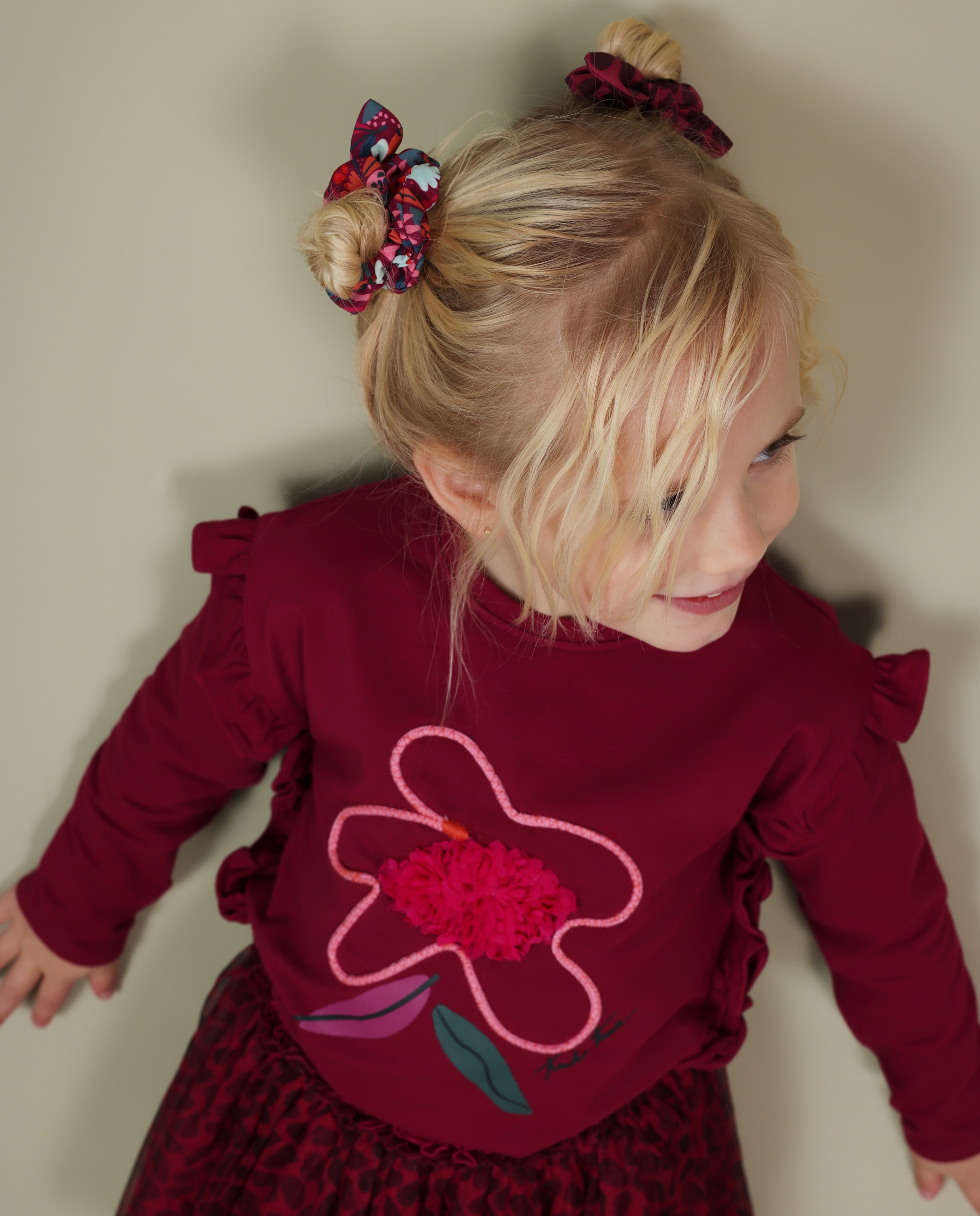 Imagem 0 de T-shirt Infantil de Malha com Folhos nas Mangas e Design Floral
