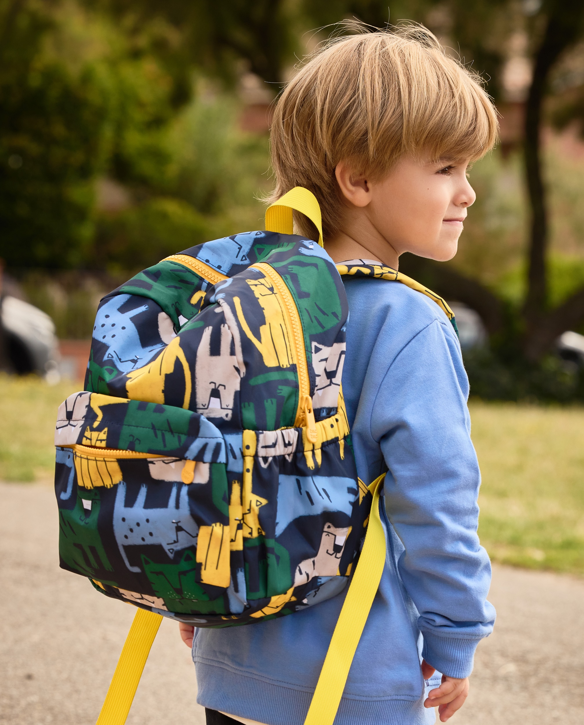 Imagem 0 de Mochila Infantil com Estampado de Tigres e Fecho Ajustável