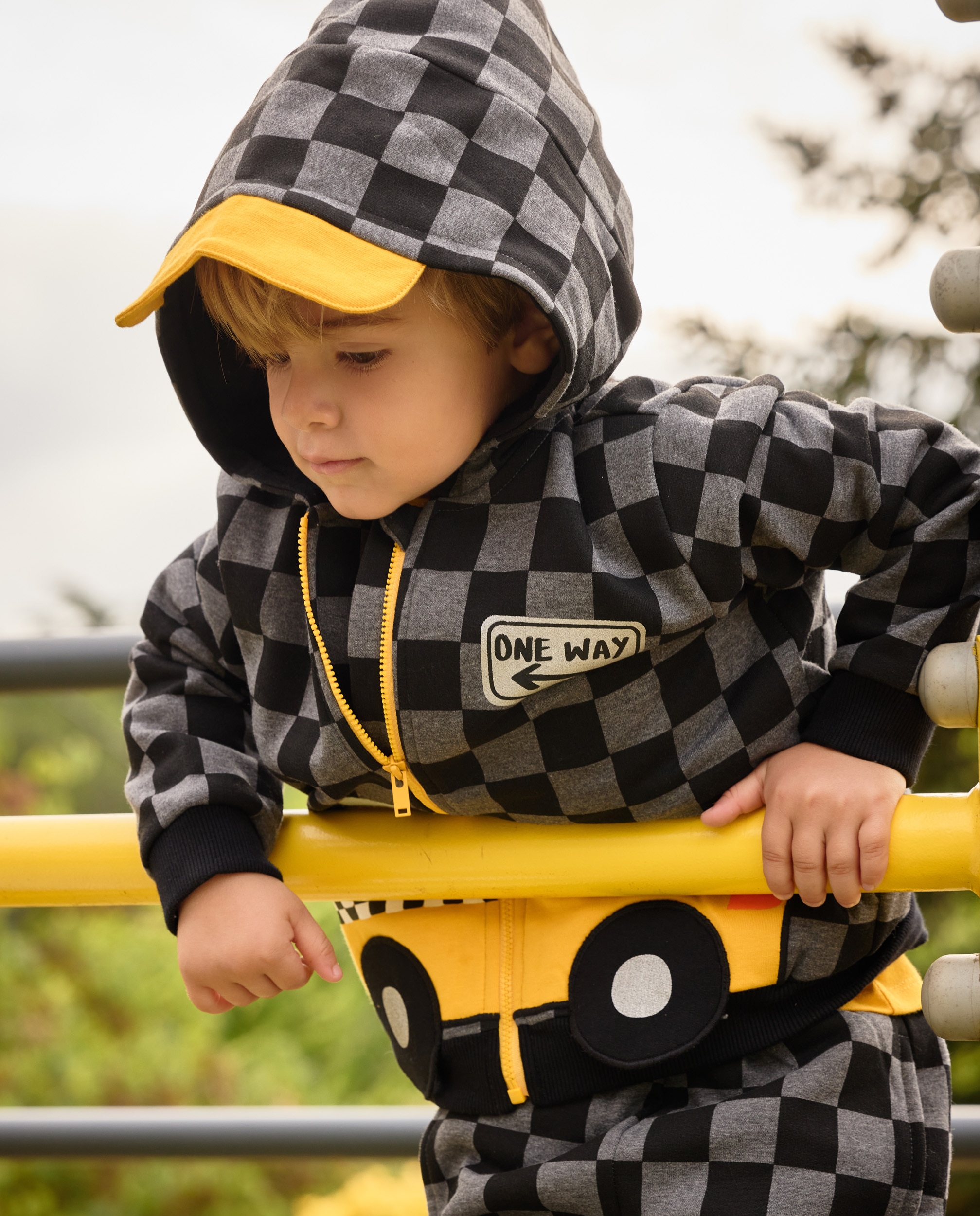 Imagem 0 de Sweatshirt Infantil de Felpa com Design Aos Quadrados em Contraste