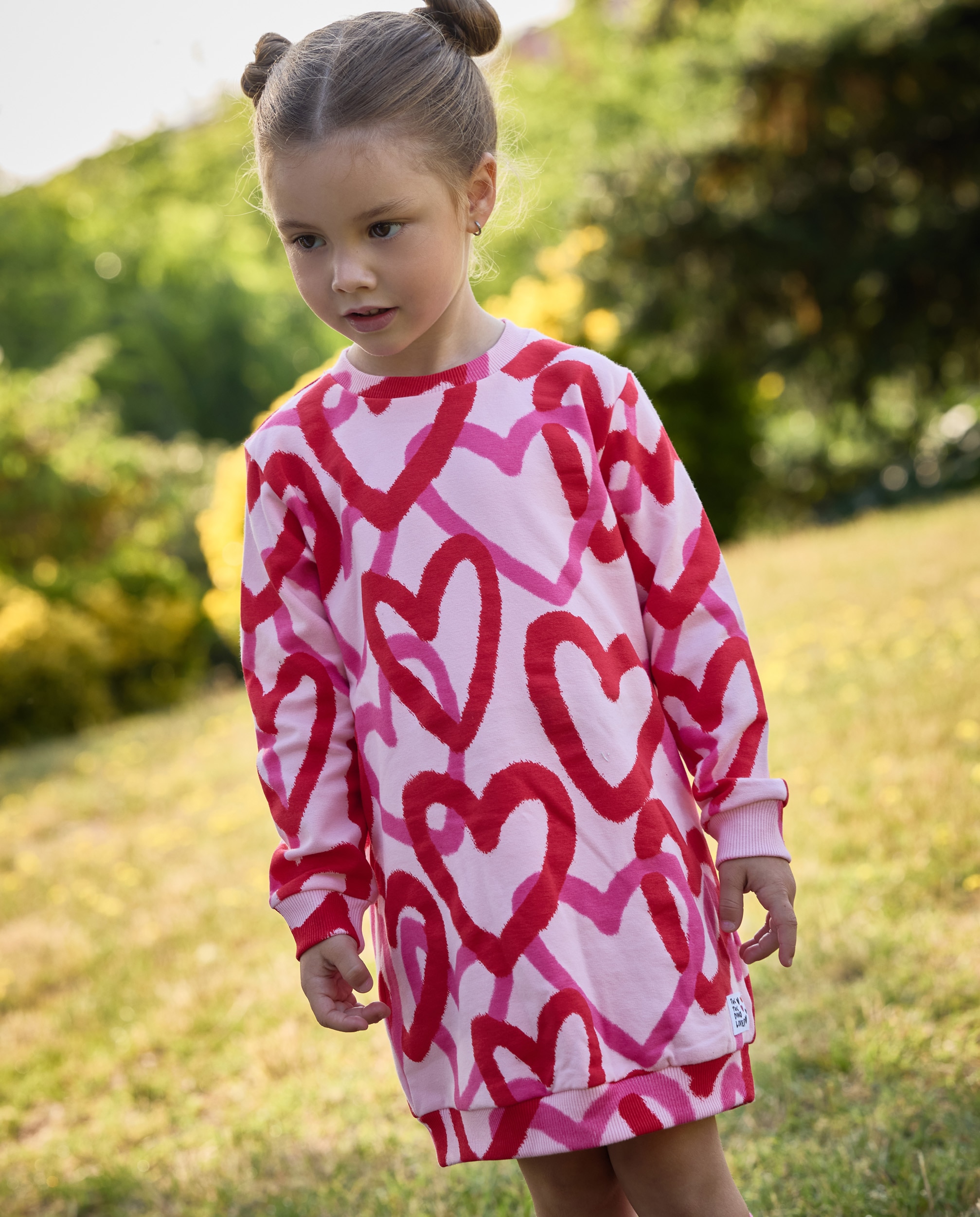 Vestido Infantil de Felpa com Estampado de Corações e Tacto Suave Rosa-1