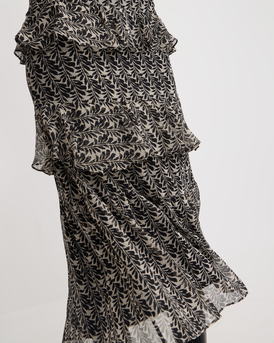 Saia Comprida com Folhos Estampado em Preto Preto-3