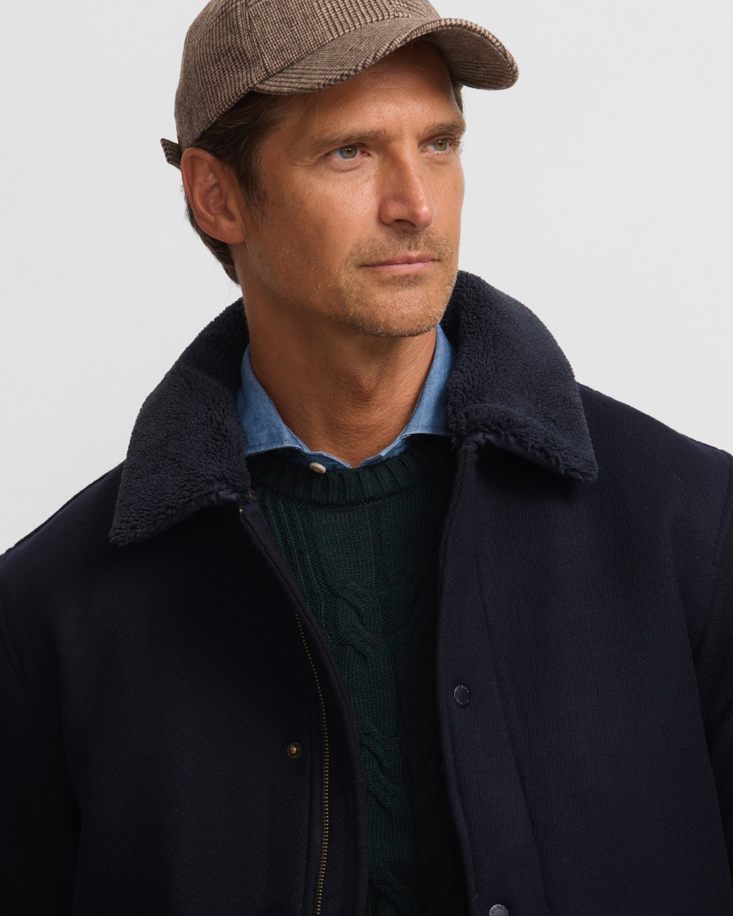 Blusão Clássico Regular Fit Azul-marinho-3