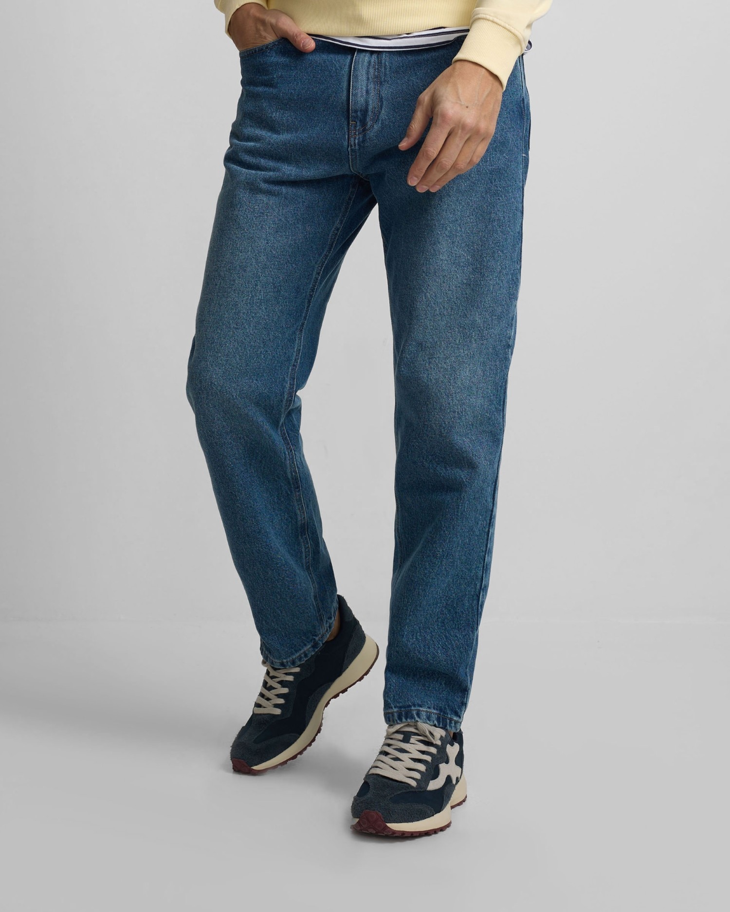 Jeans com Corte a Direito Sport Denim Tapered Azul-3