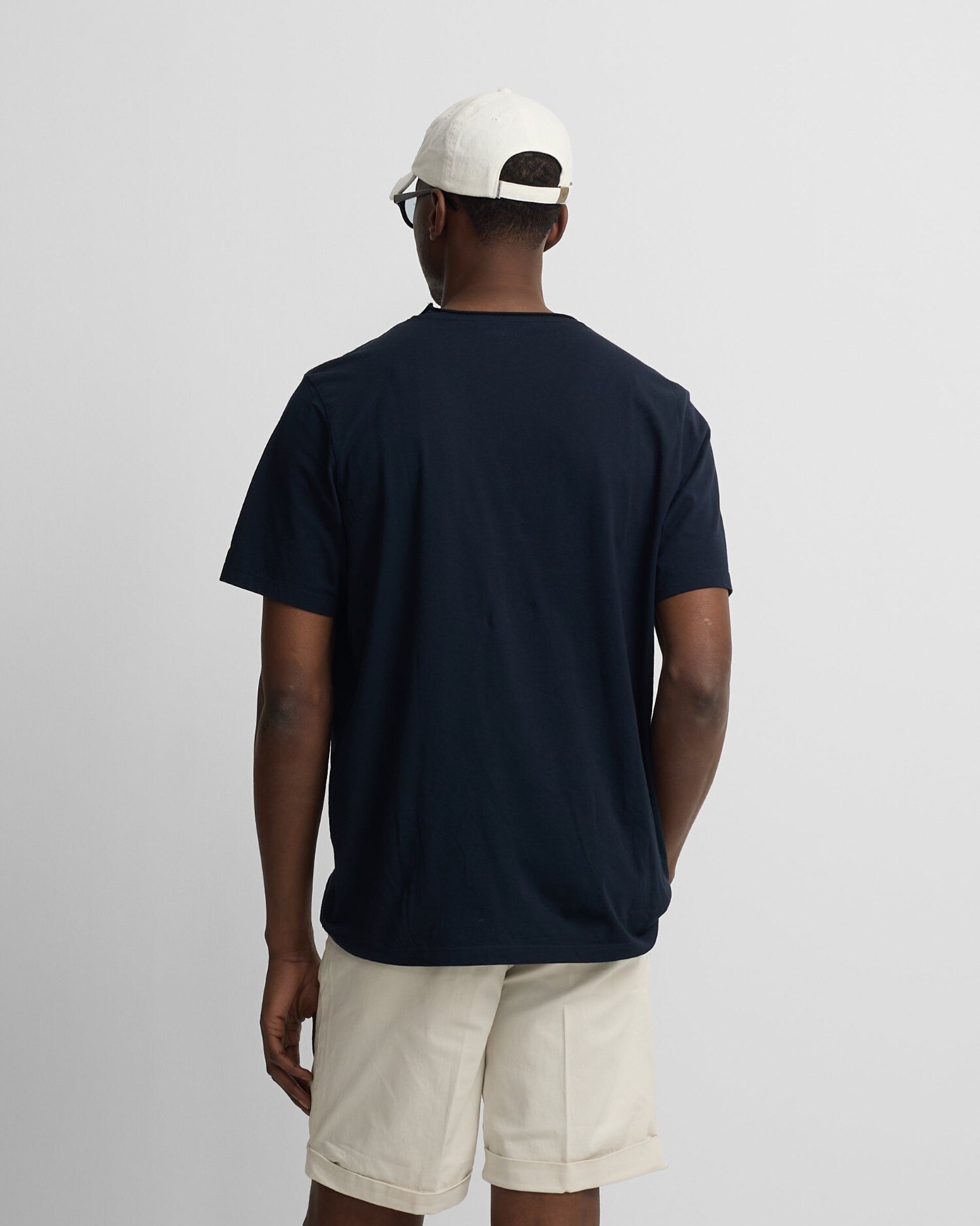 T-shirt com Gola Roll Azul-marinho-2