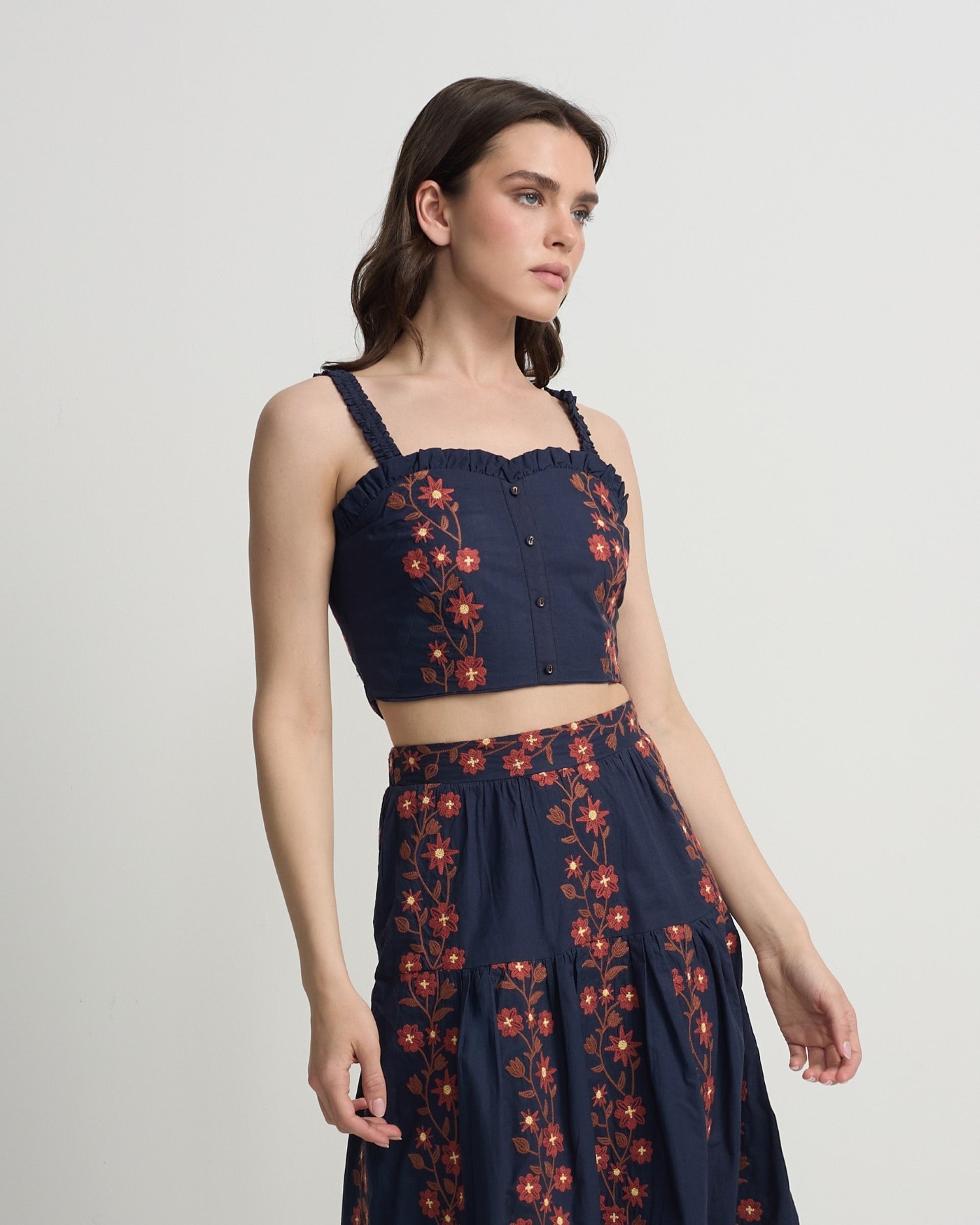 Top com Flores Bordadas Azul Azul-1