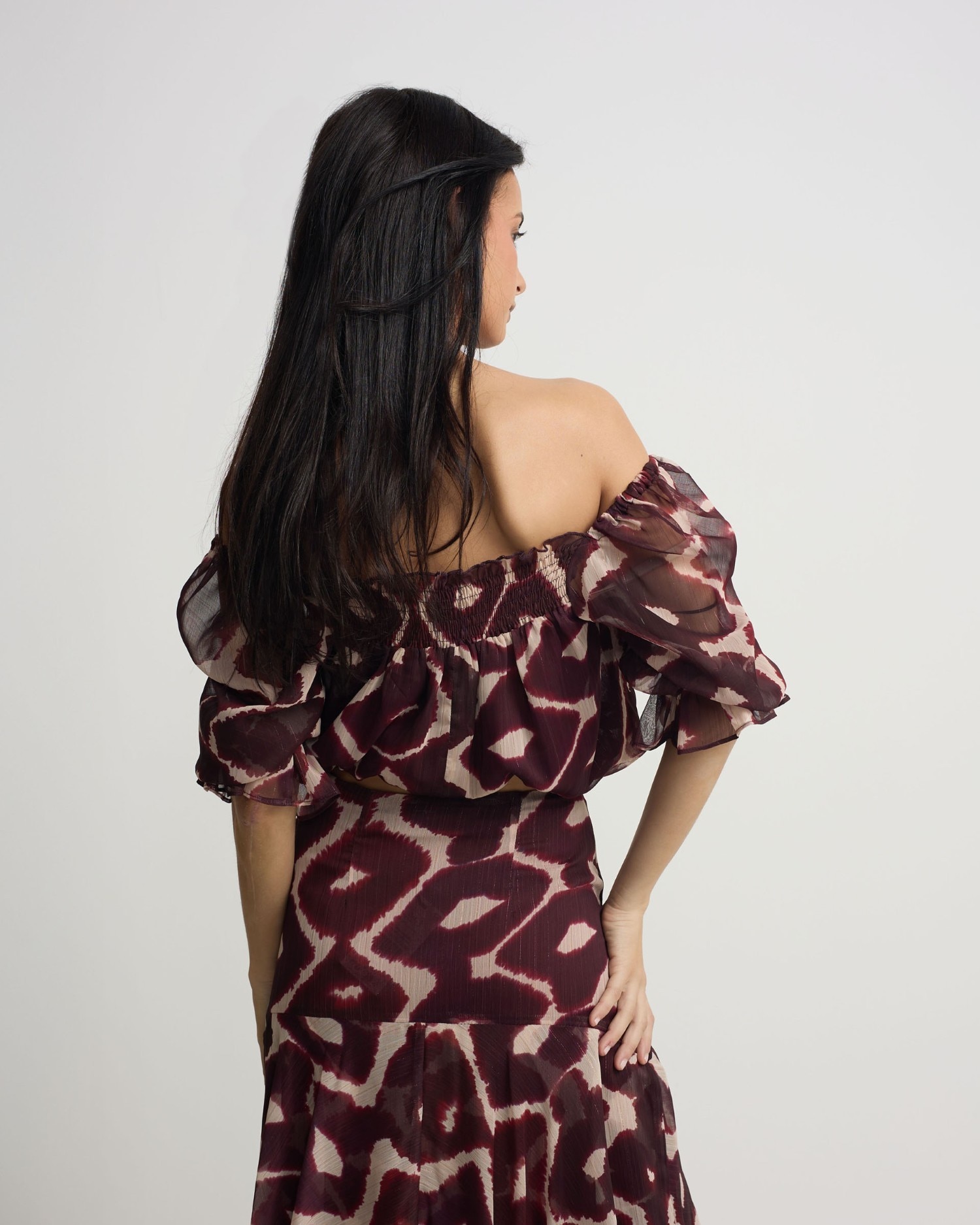 Blusa Franzida com Estampado em Castanho Castanho / Branco gasto-2