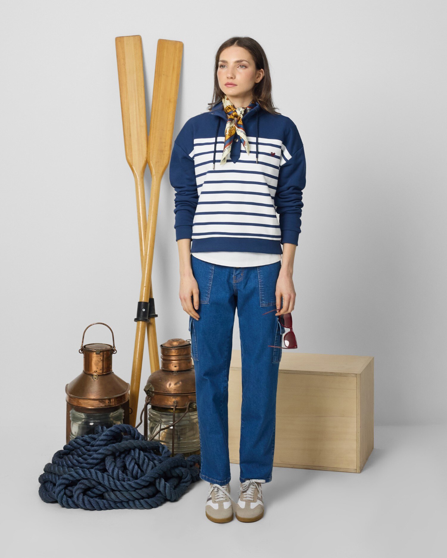 Jeans com Corte a Direito Cargo Denim Azul denim-1