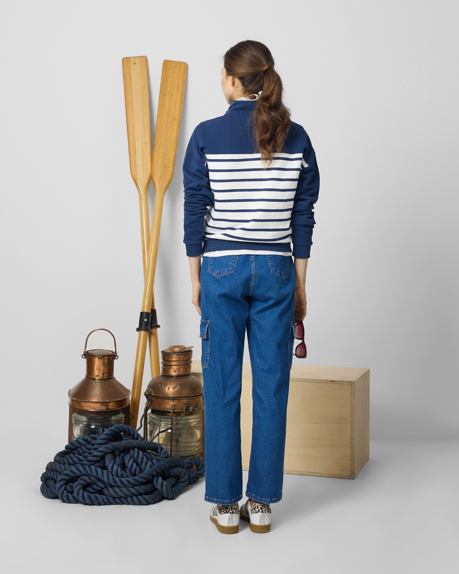 Jeans com Corte a Direito Cargo Denim Azul denim-2