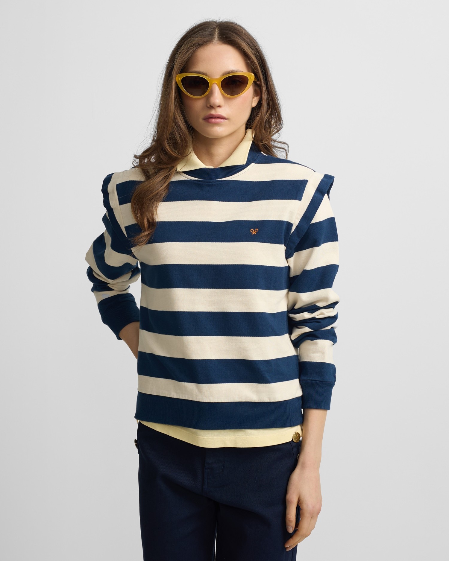 Imagem 0 de Sweatshirt com Ombreiras Às Riscas