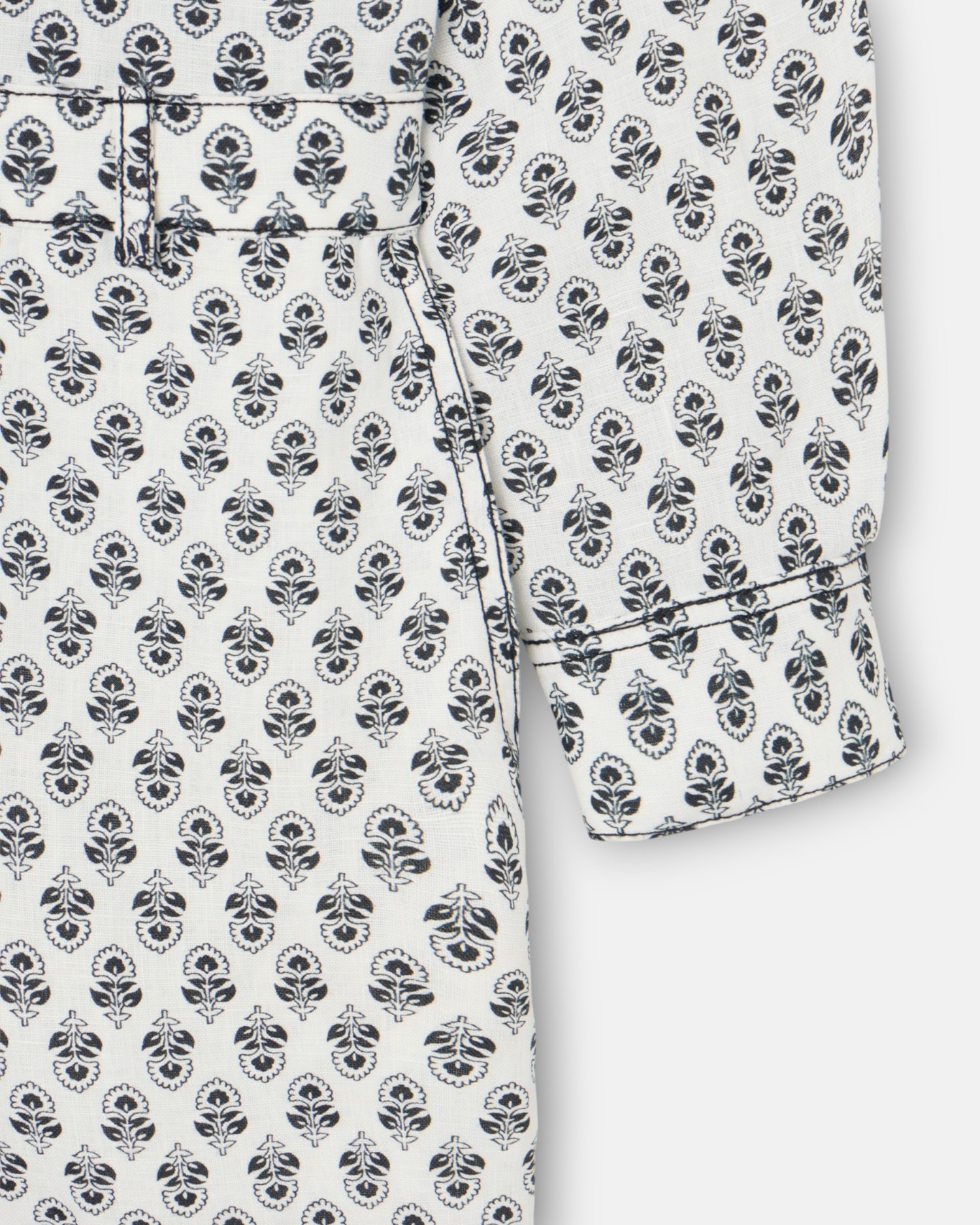 Macacão de Linho Estampado em Branco Branco / Preto-4