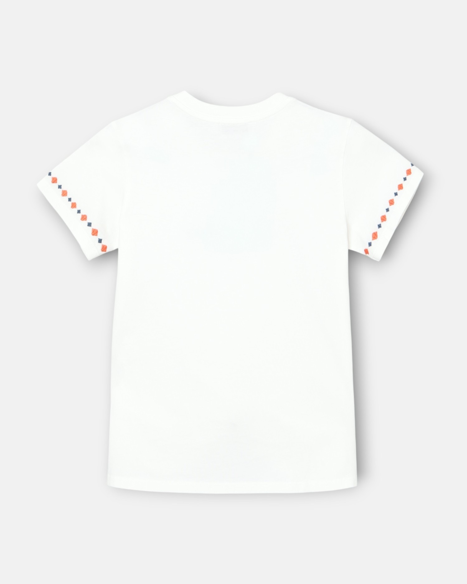T-shirt com Bordados Ikat Branco-5