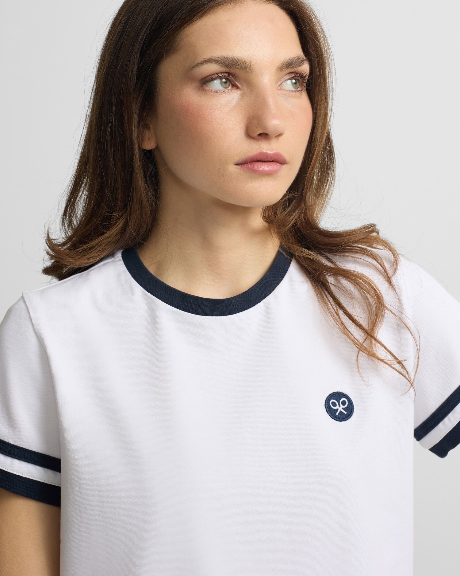 T-shirt com Patch de Escudo Silbon em Branco Branco / Azul-3