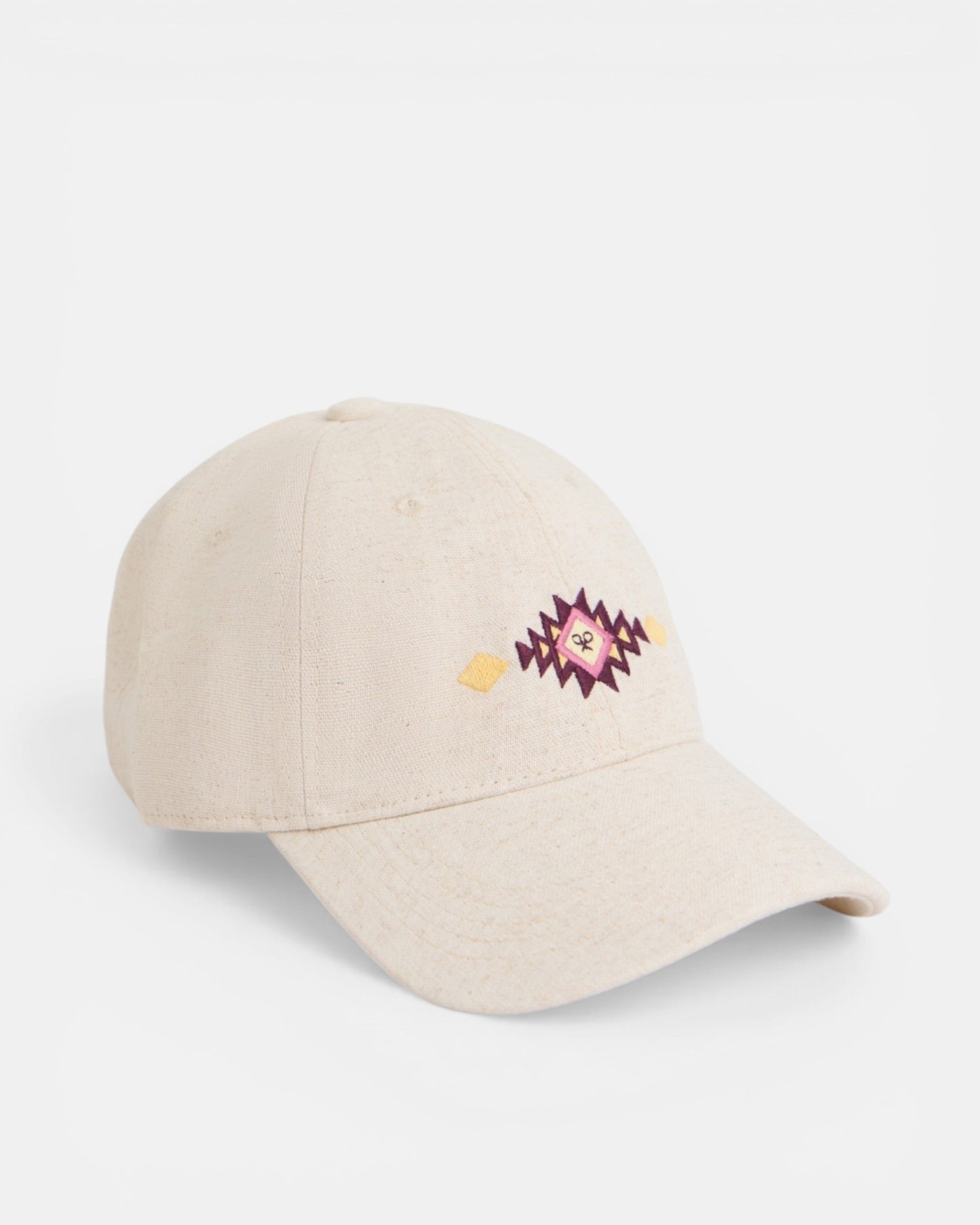 Imagem 0 de Boné Motivo Étnico Bege