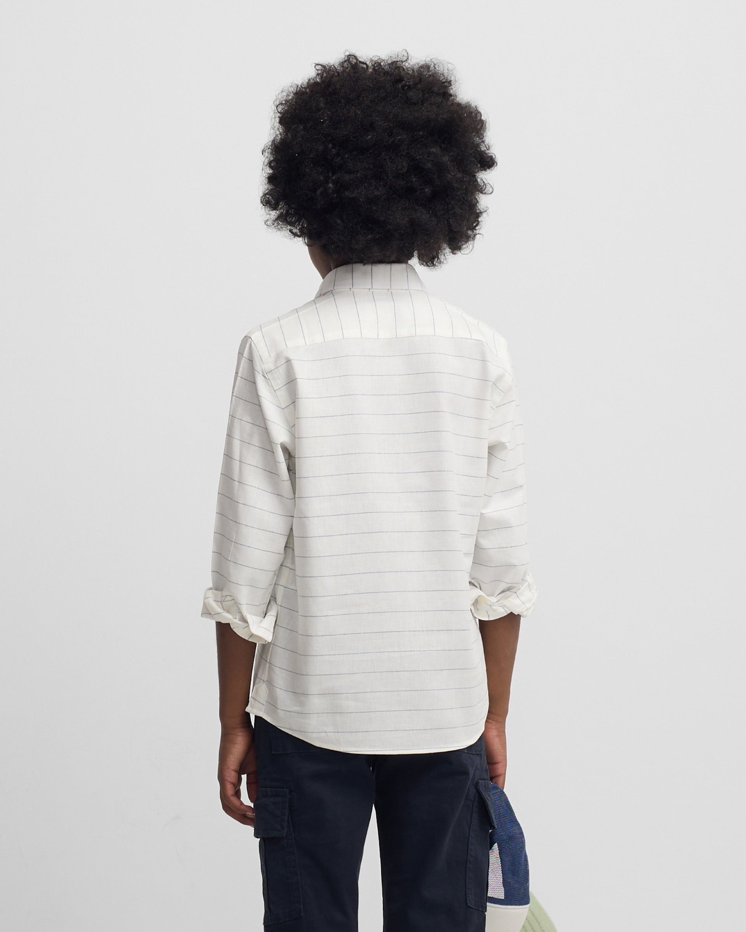 Camisa Infantil de Linho Às Riscas Finas em Azul Silbon Azul-2