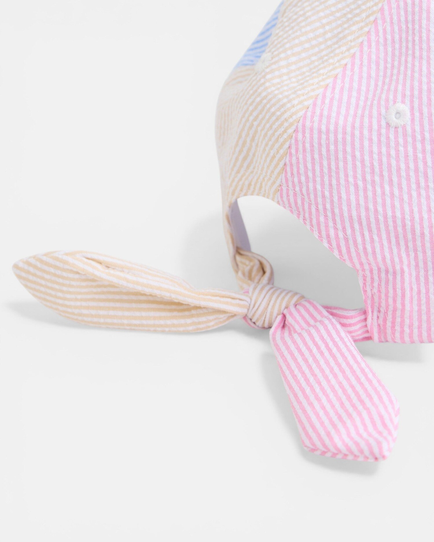 Boné Girl Às Riscas em Cores Silbon Branco-3