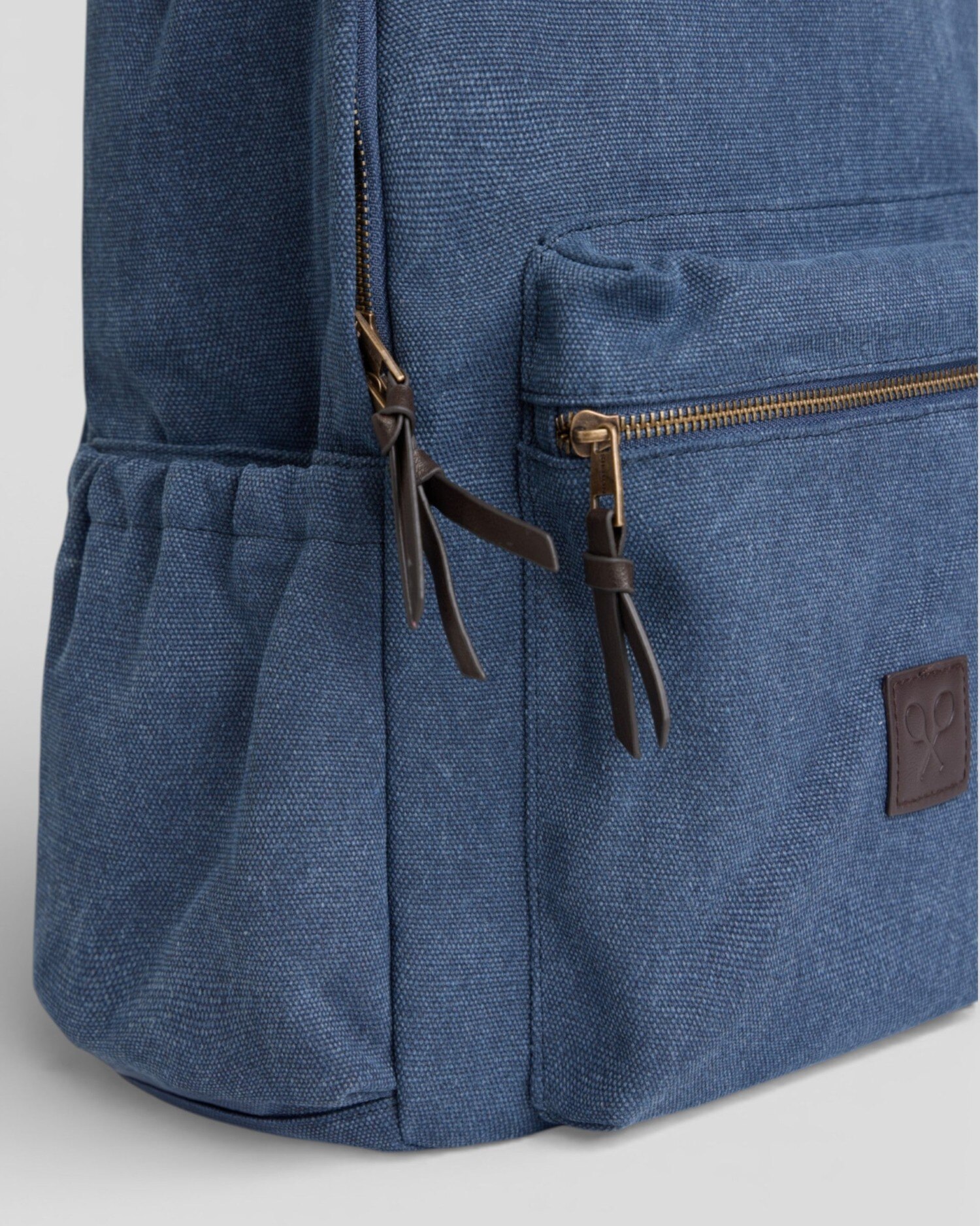 Mochila com Detalhe em Pele Azul-marinho Azul-marinho-3