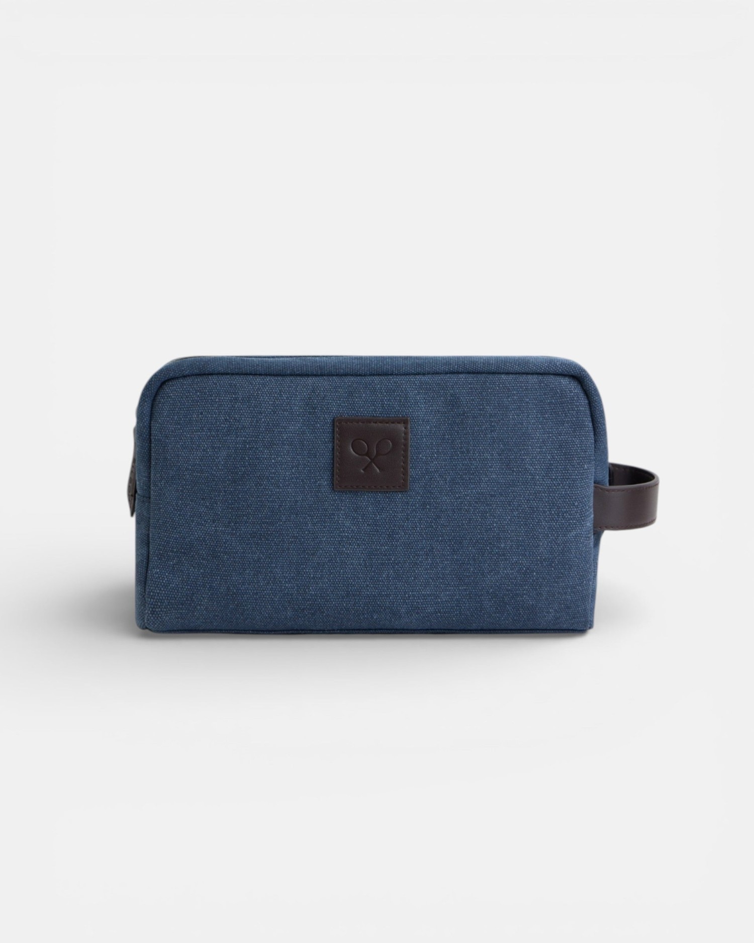 Imagem 0 de Necessaire com Detalhe de Pele Azul-marinho