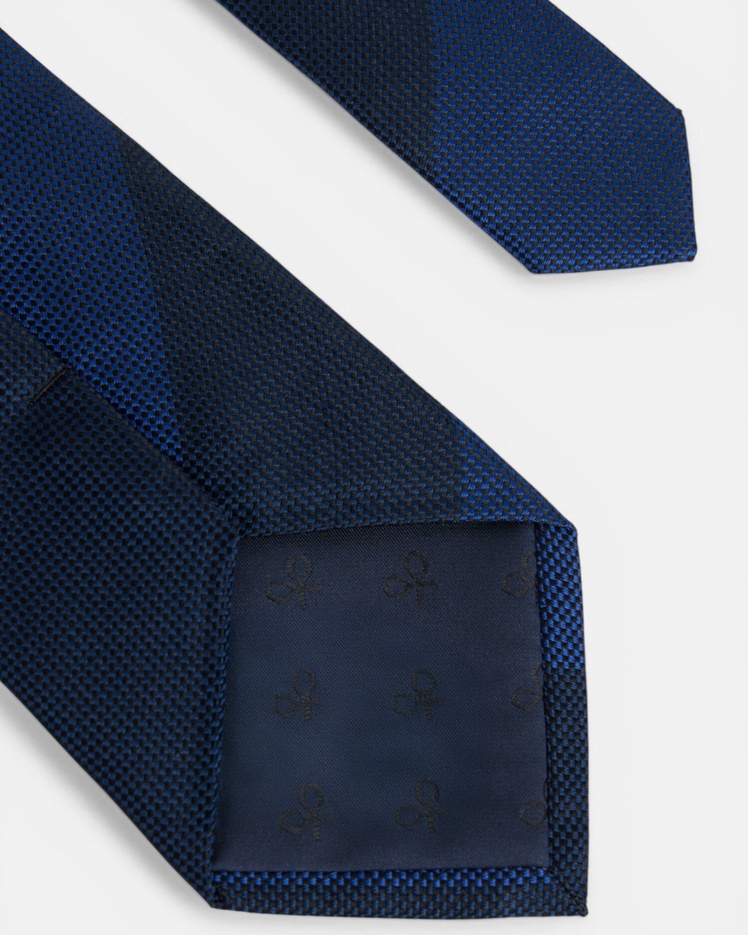 Gravata Às Riscas Regimental Azul-marinho-4