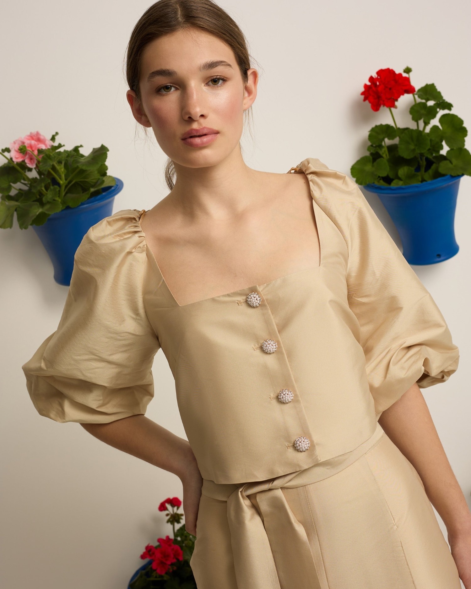Blusa Event Collection de Manga Farol Bege Bege-3