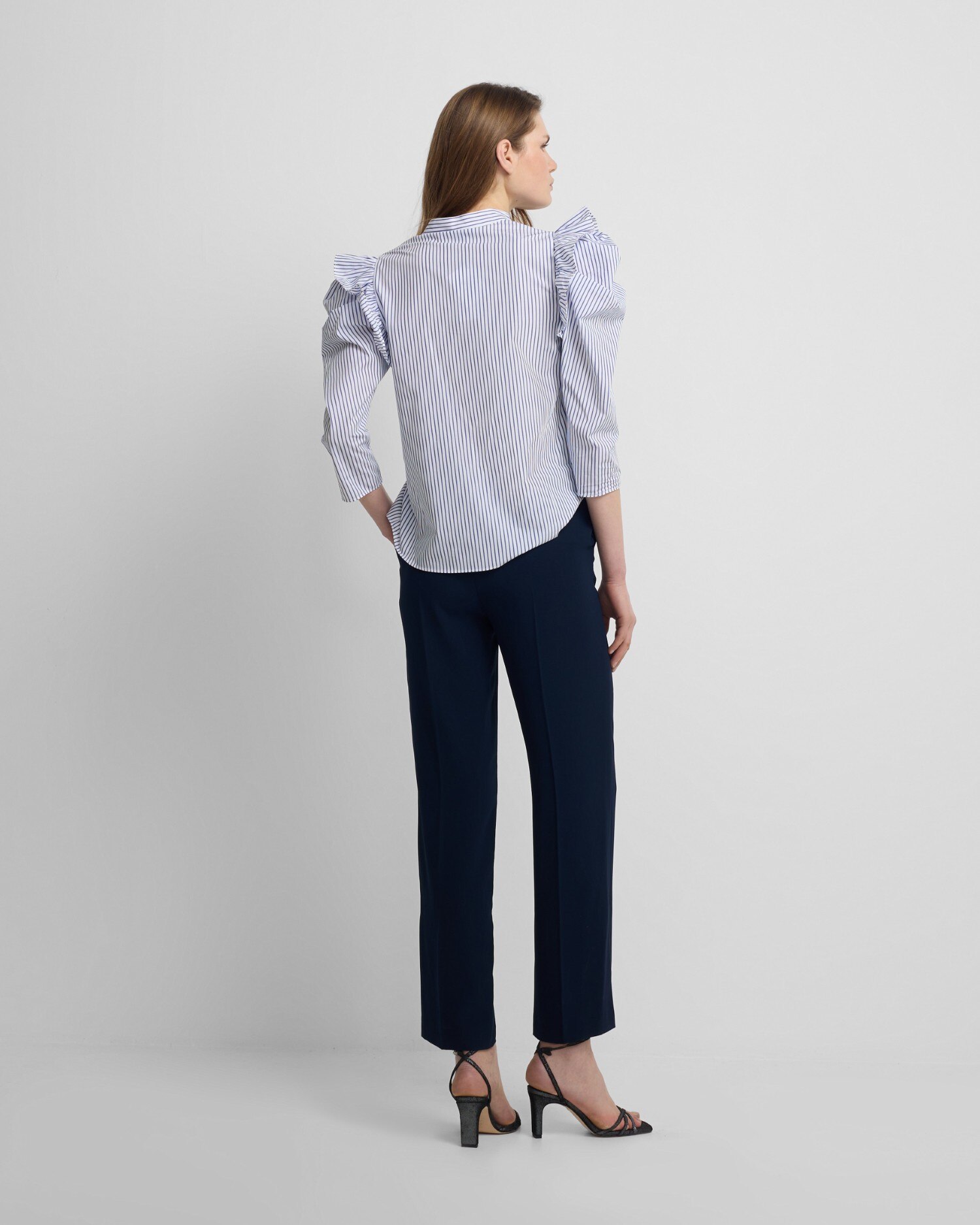 Camisa de Manga Abalonada Às Riscas em Azul e Branco Branco-2