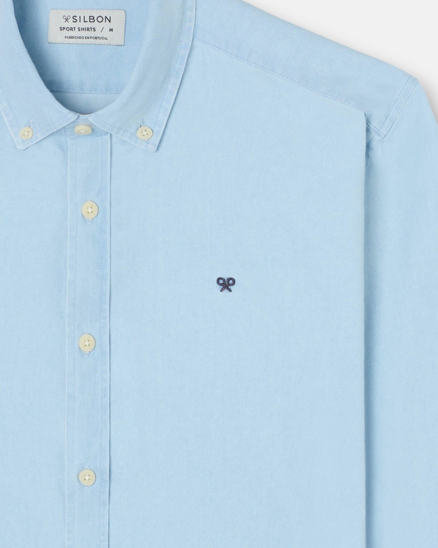 Camisa Sport Denim com Gola de Botões Azul-claro-2