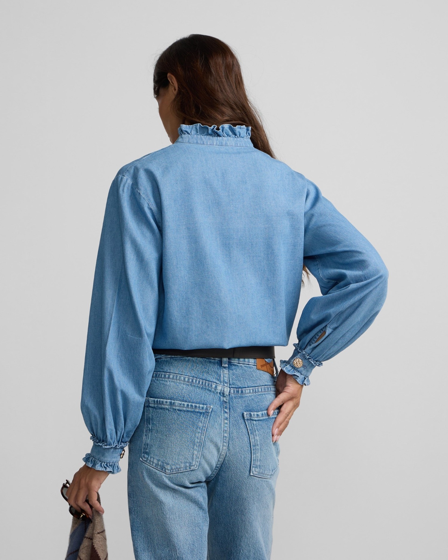 Camisa Gola Folho com Detalhe no Punho Denim Azul-2