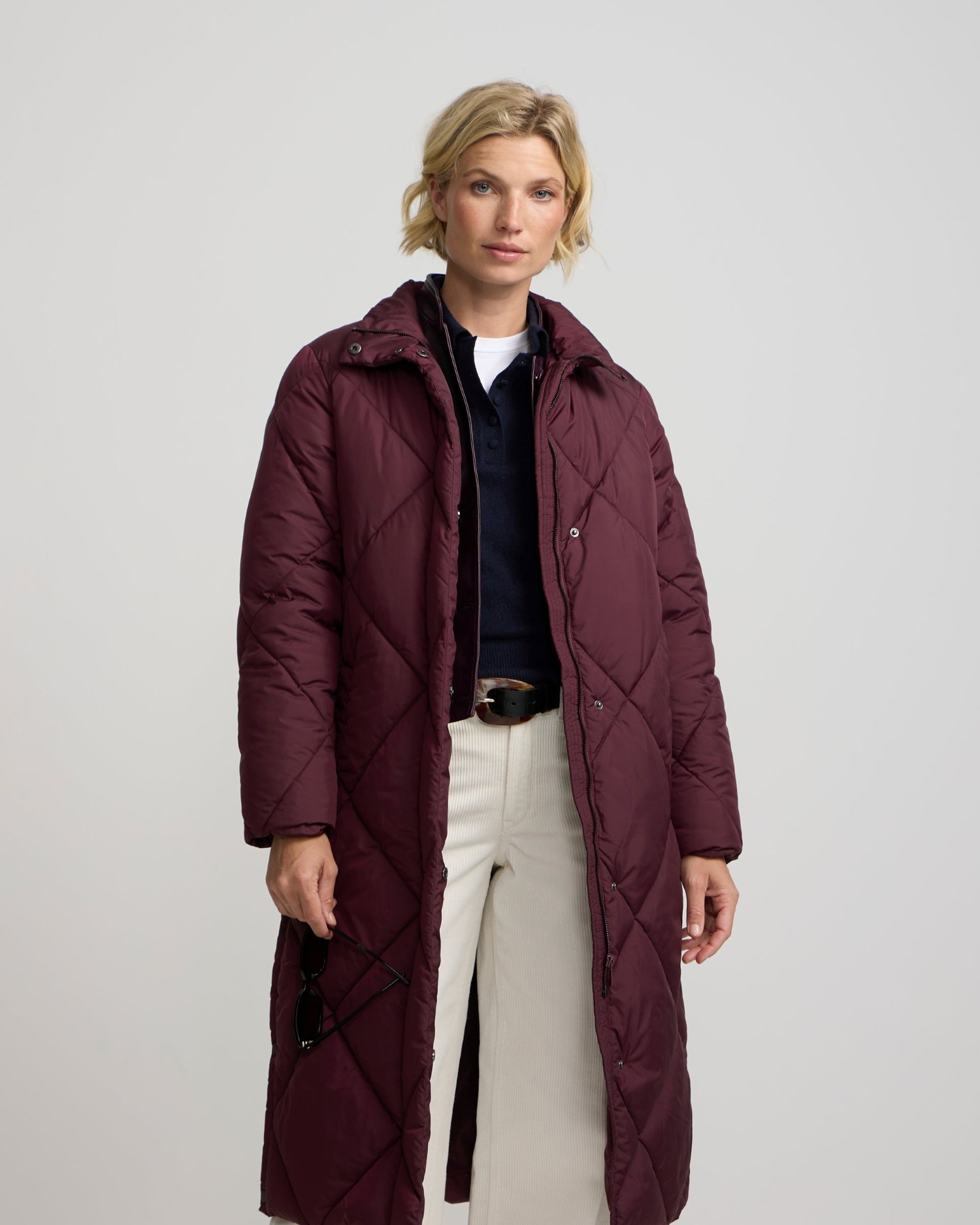 Imagem 0 de Parka Comprida Acolchoada com Cachecol