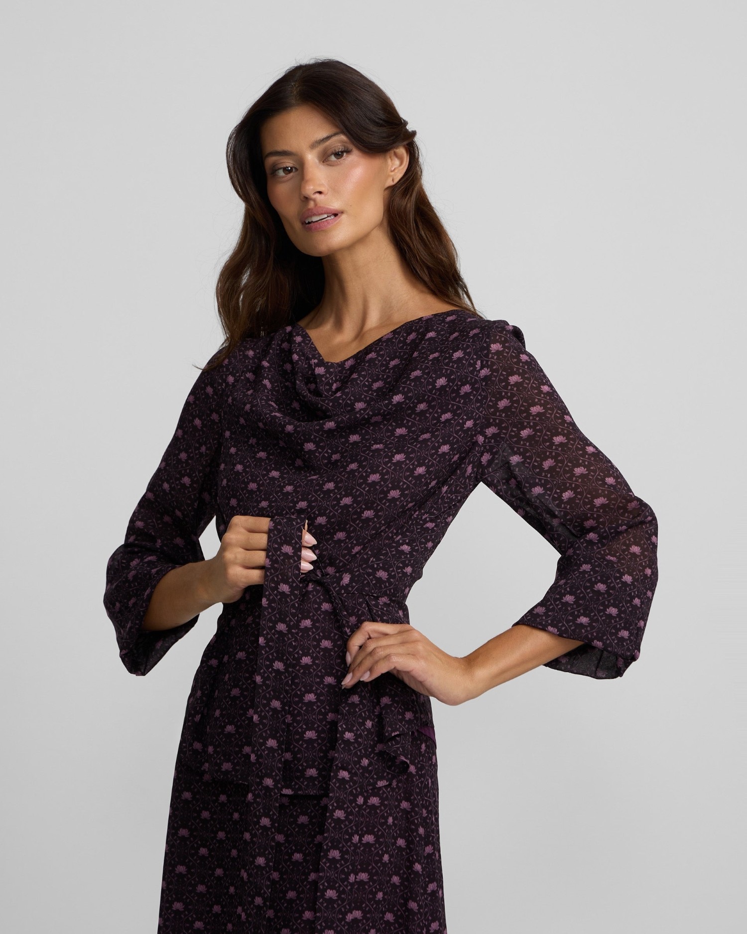 Imagem 0 de Blusa com Laçada Estampada em Roxo