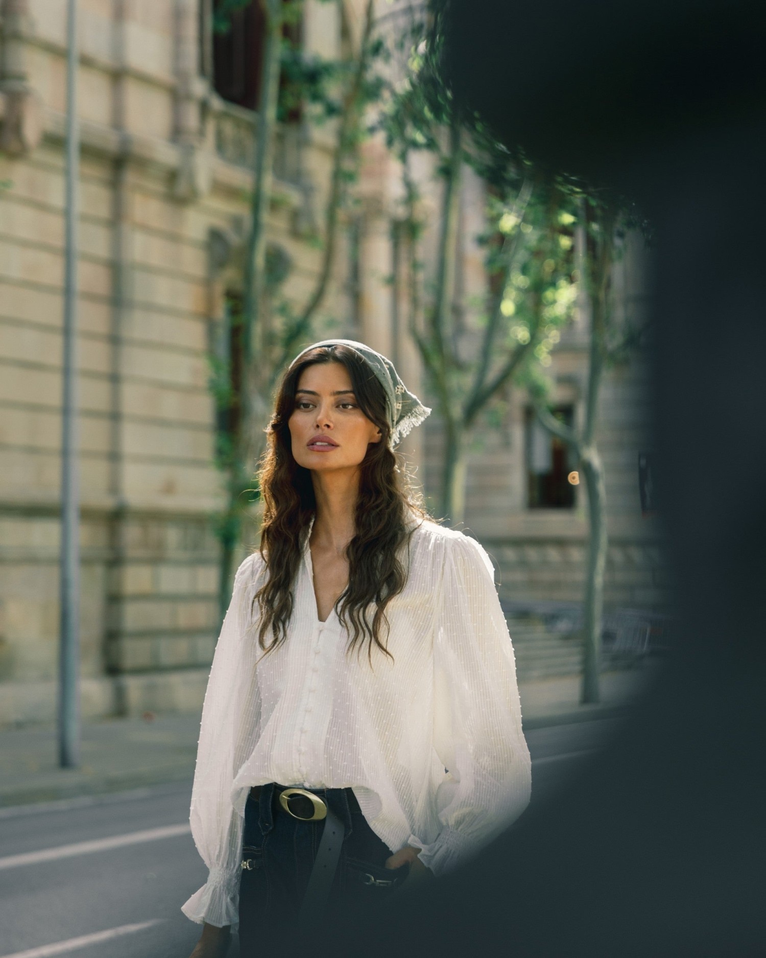 Blusa com Folhos Plumetti em Branco Branco-3