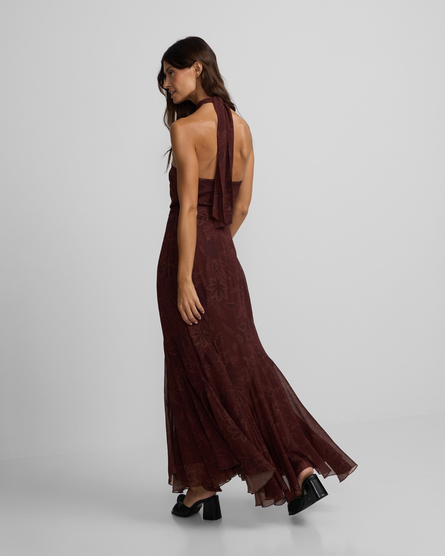 Vestido Gola Halter Estampado em Castanho Castanho-2