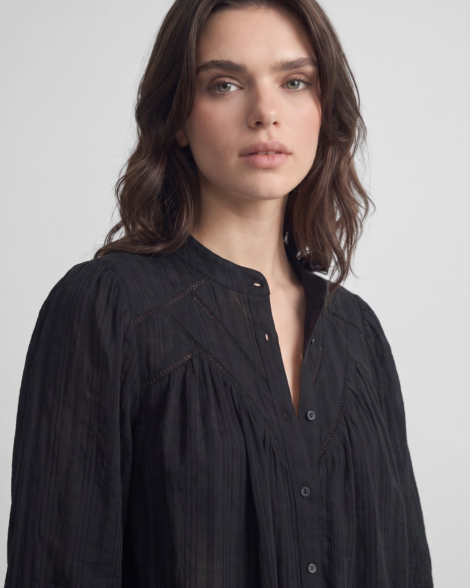 Blusa Romântica em Preto Preto-3