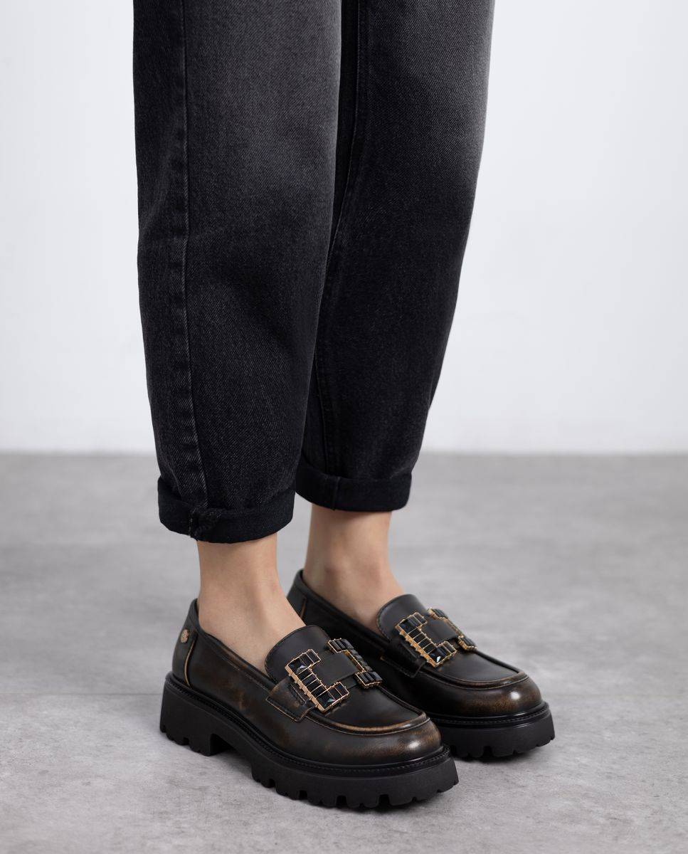 Mocassins Rasos com Fivela Ouro-2