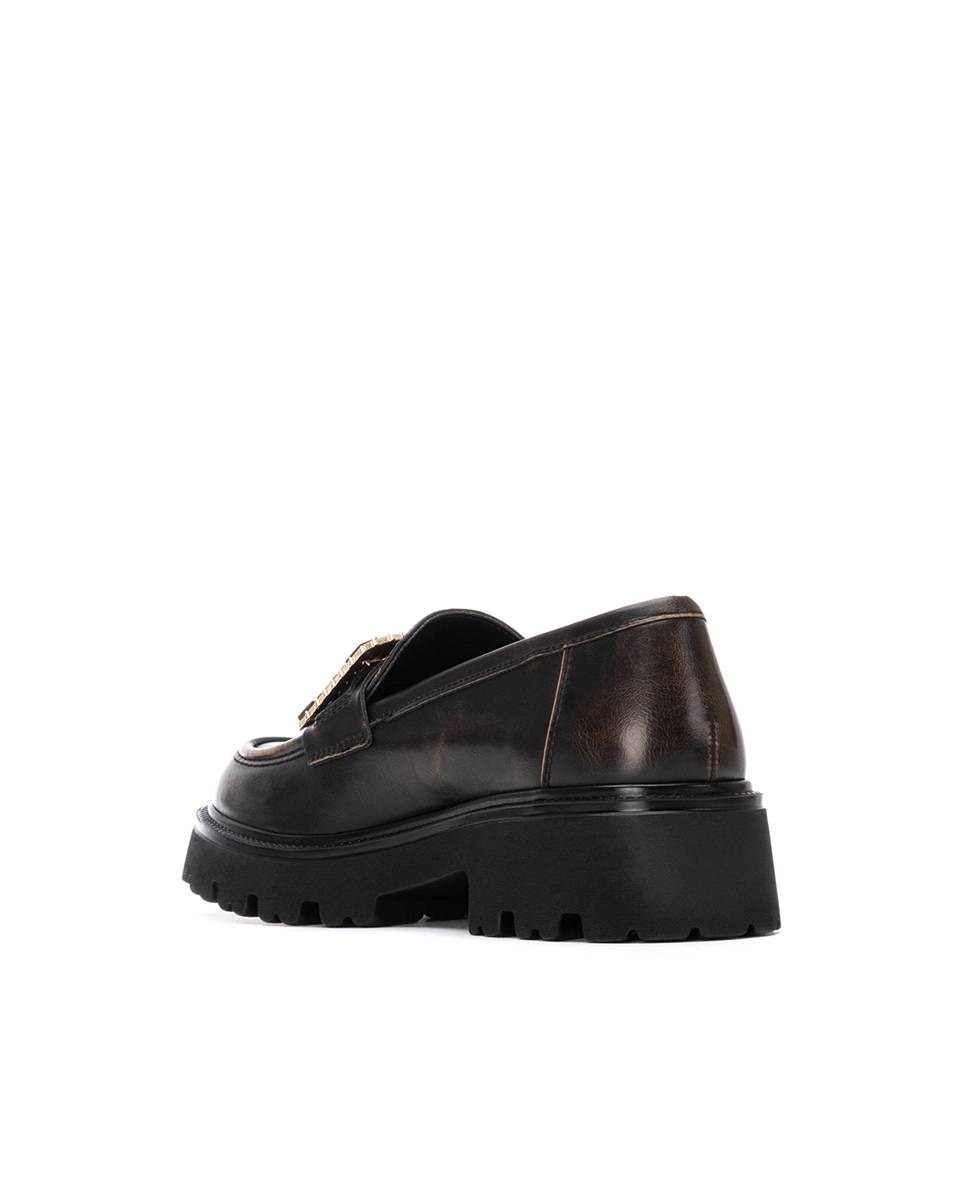 Mocassins Rasos com Fivela Ouro-4