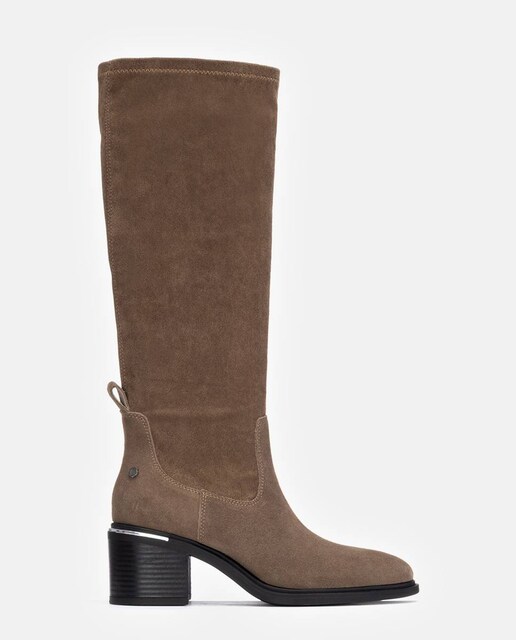 Imagem 0 de Botas de Pele com Biqueira Afiada e Fecho Zip Lateral