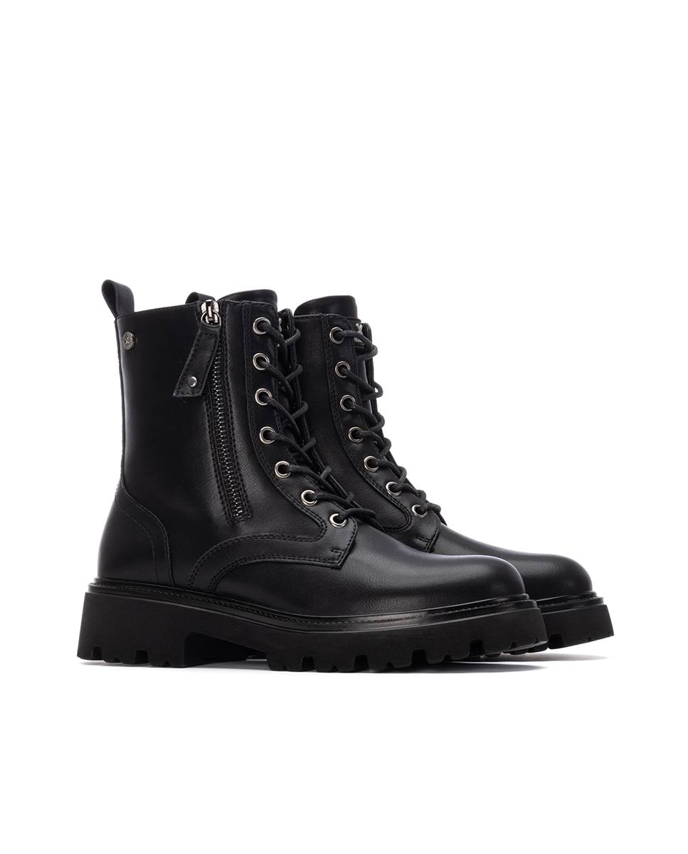 Botins com Atacadores Preto-5