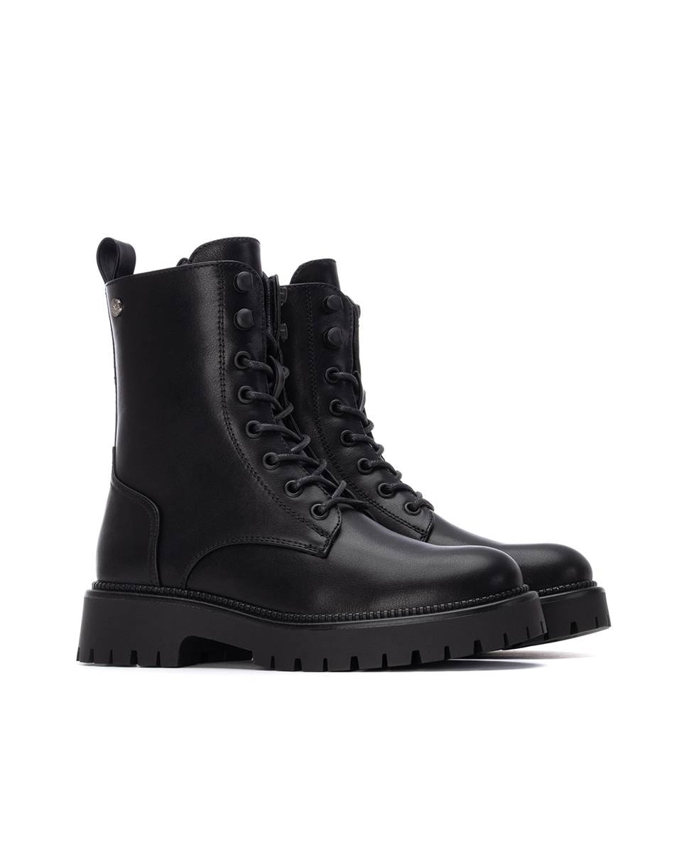 Botins Estilo Militar com Cordões Preto-5