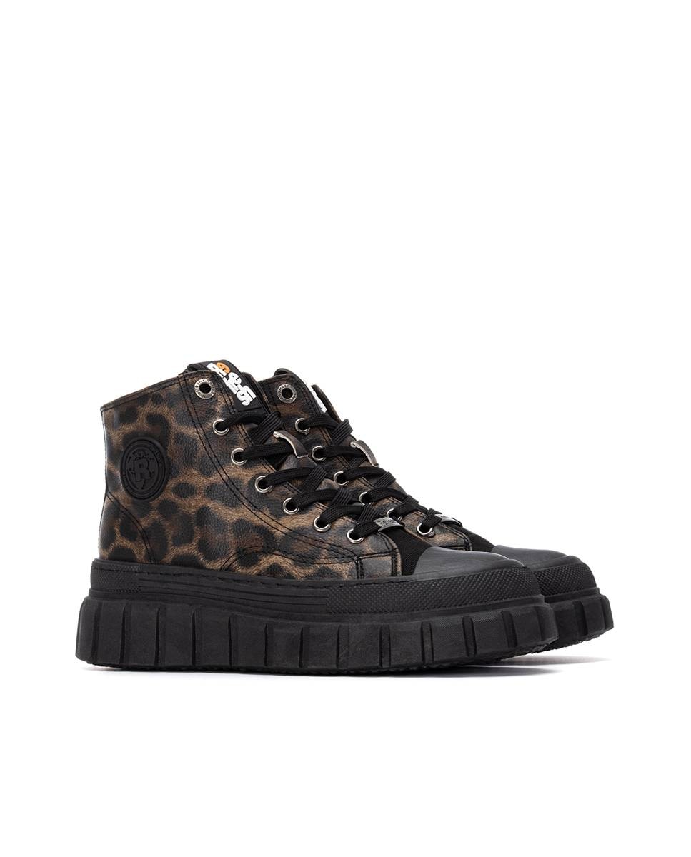 Botins com Fecho Zip e Sola de Borracha Camel-5
