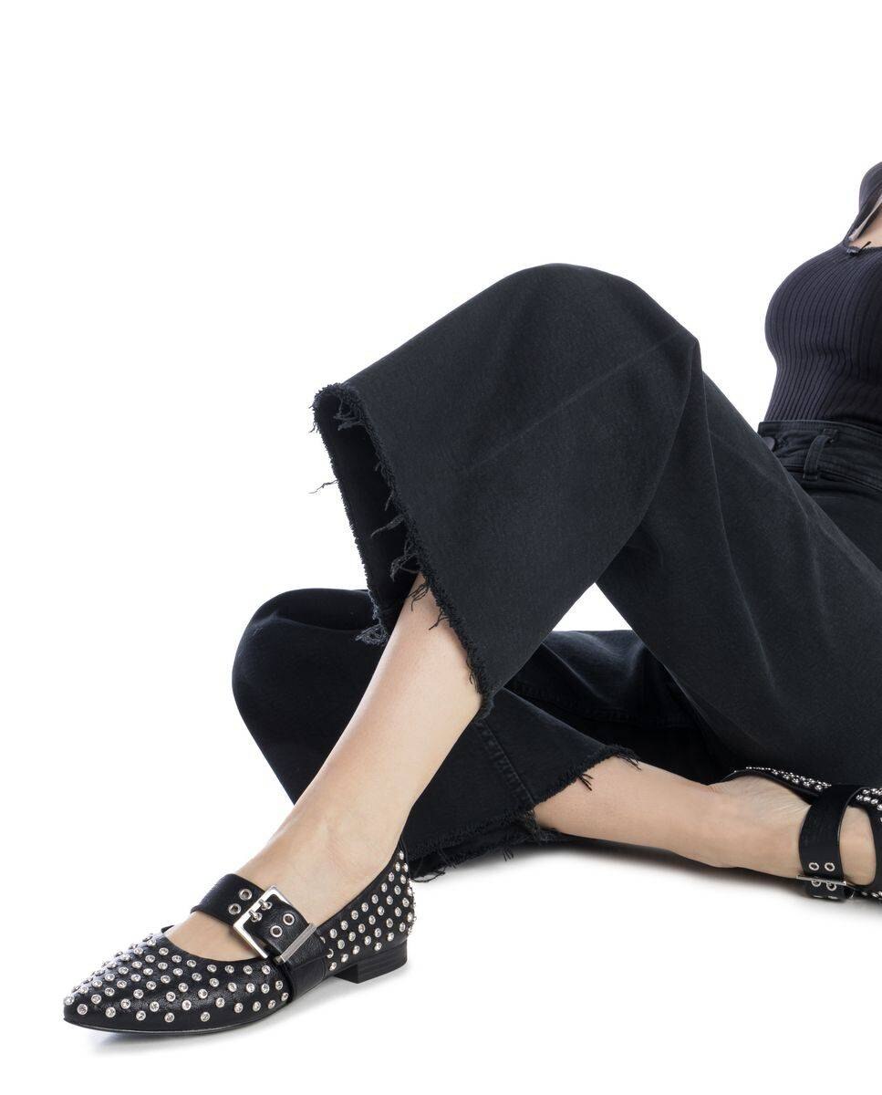 Sabrinas com Fivela e Tachas Preto-2