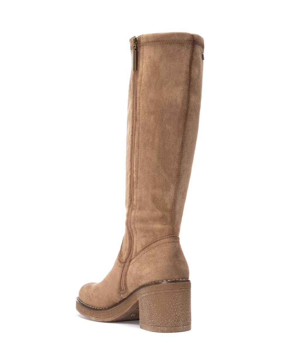 Bota com Fecho Zip de Camurcina Bege-4
