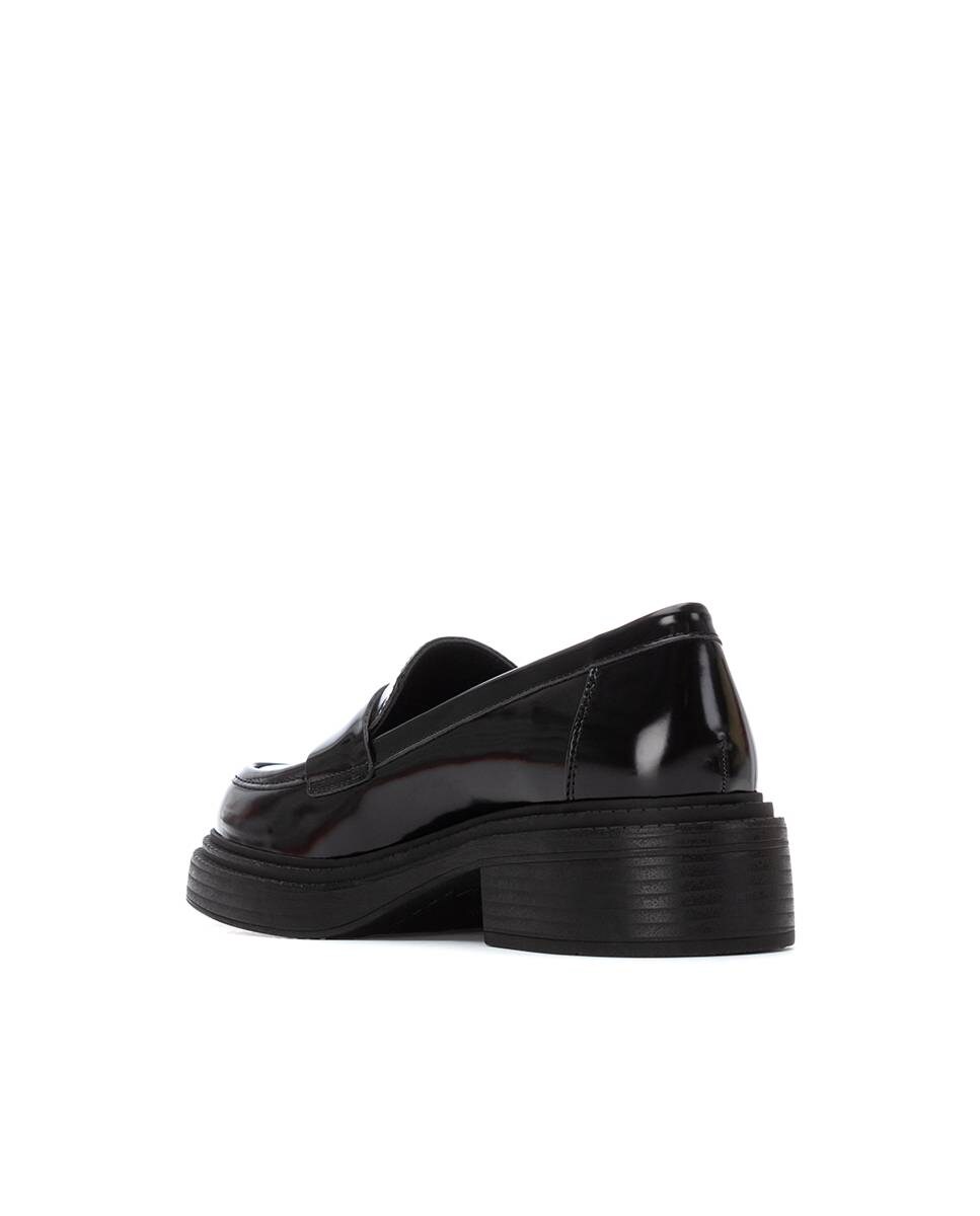 Mocassins com Plataforma Preto-4