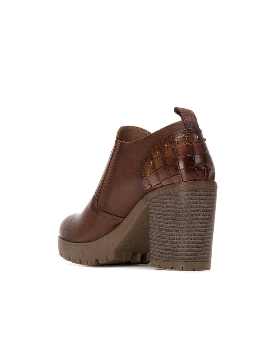 Botins com Tacão Alto e Sola de Borracha Castanho-4