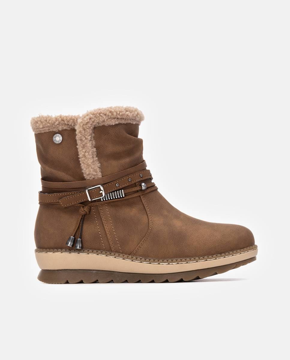Botins com Pelo de Ovelha e Fecho Zip Lateral Camel-1