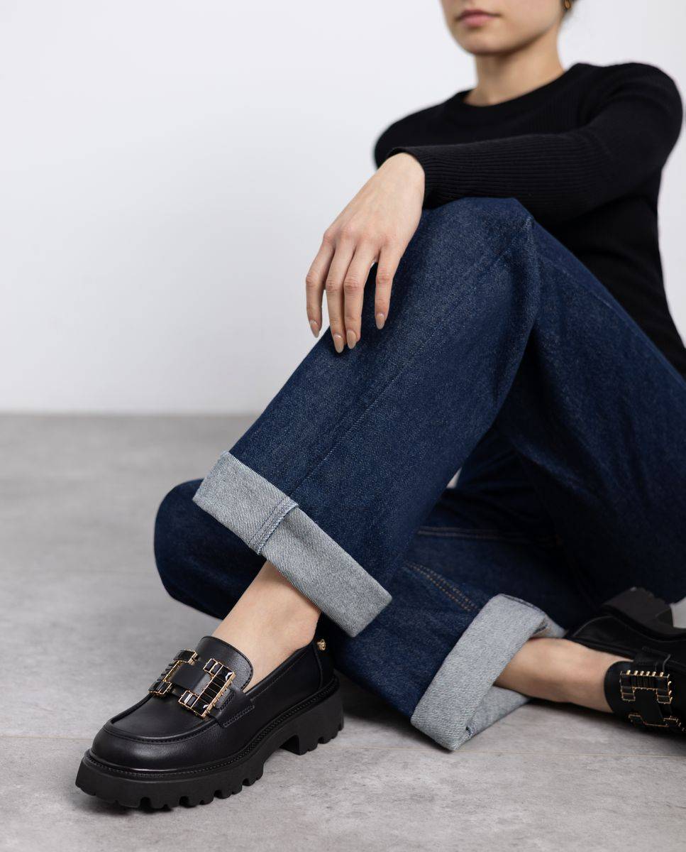 Mocassins Rasos com Fivela Preto-2