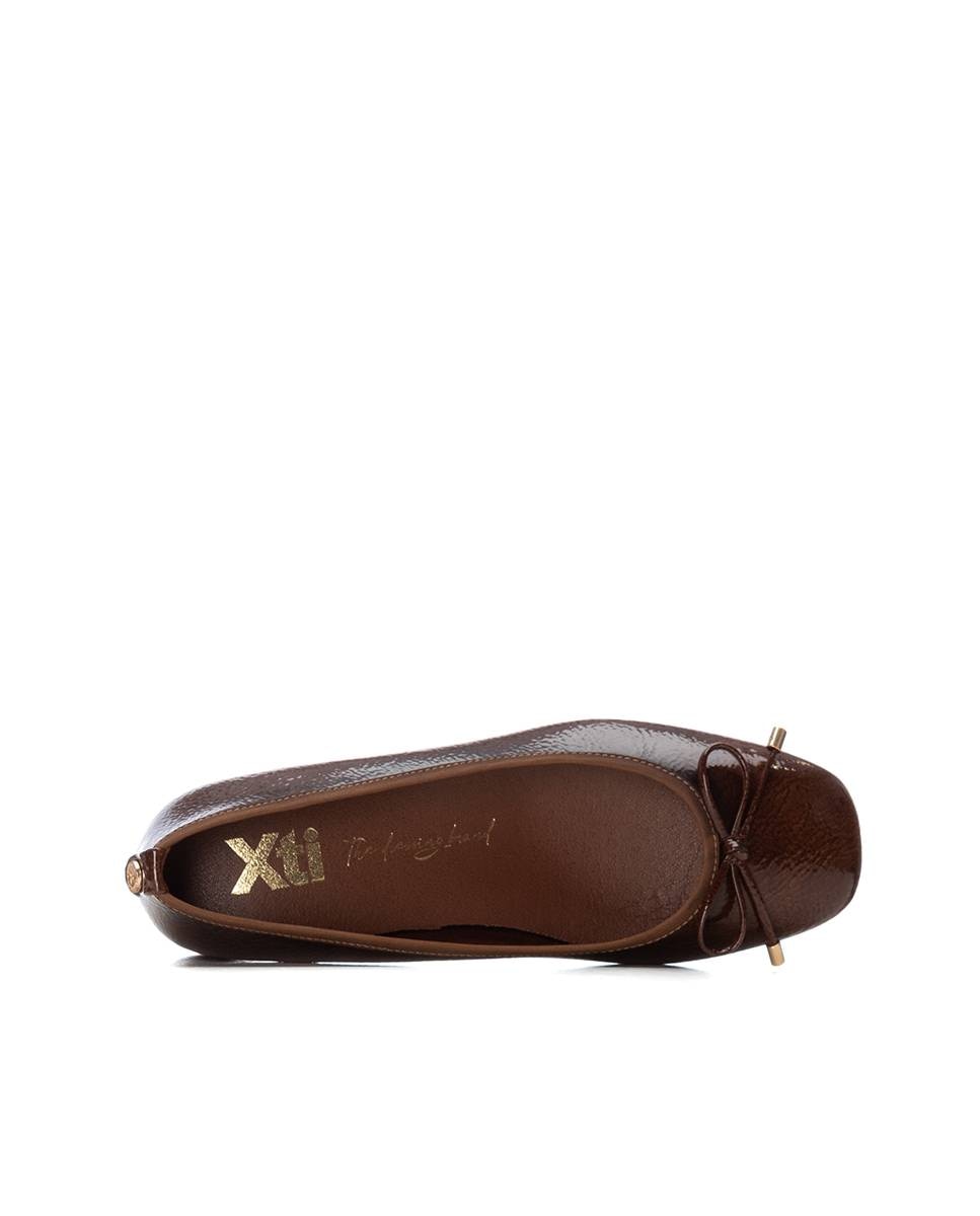 Sabrinas de Salto em Verniz Camel-9