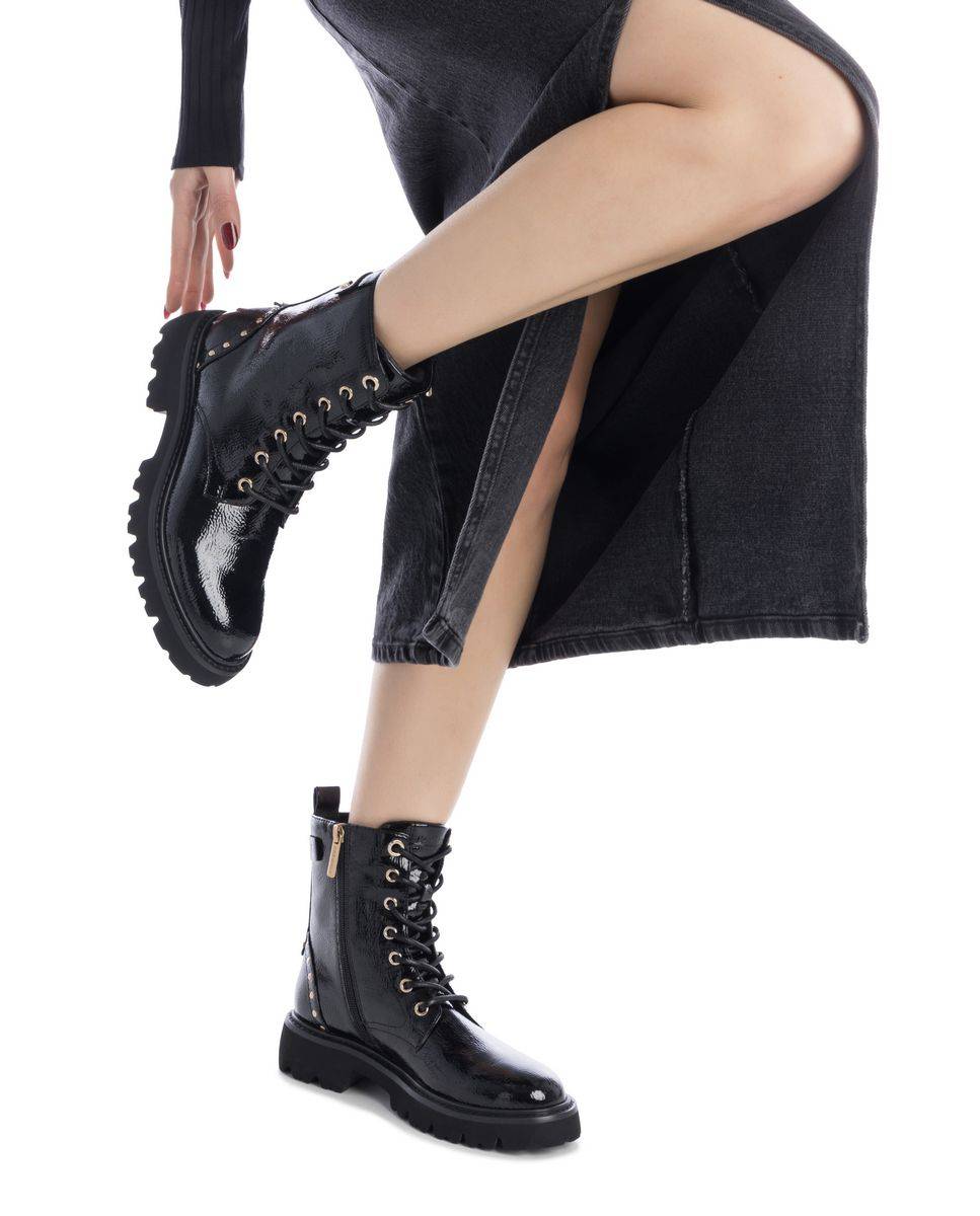 Botins Básicos com Fecho Zip Preto-2