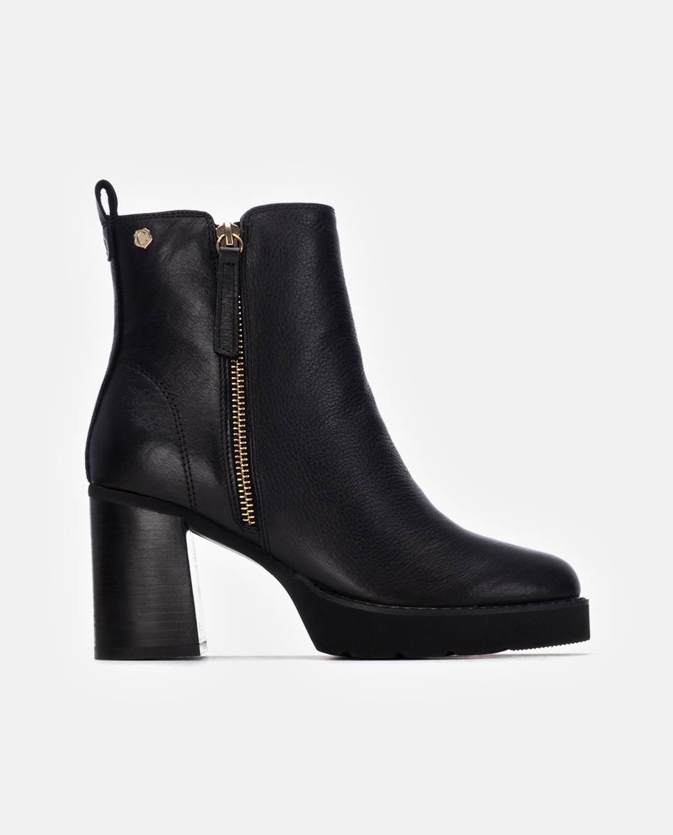 Imagem 0 de Botins Básicos com Fecho Zip