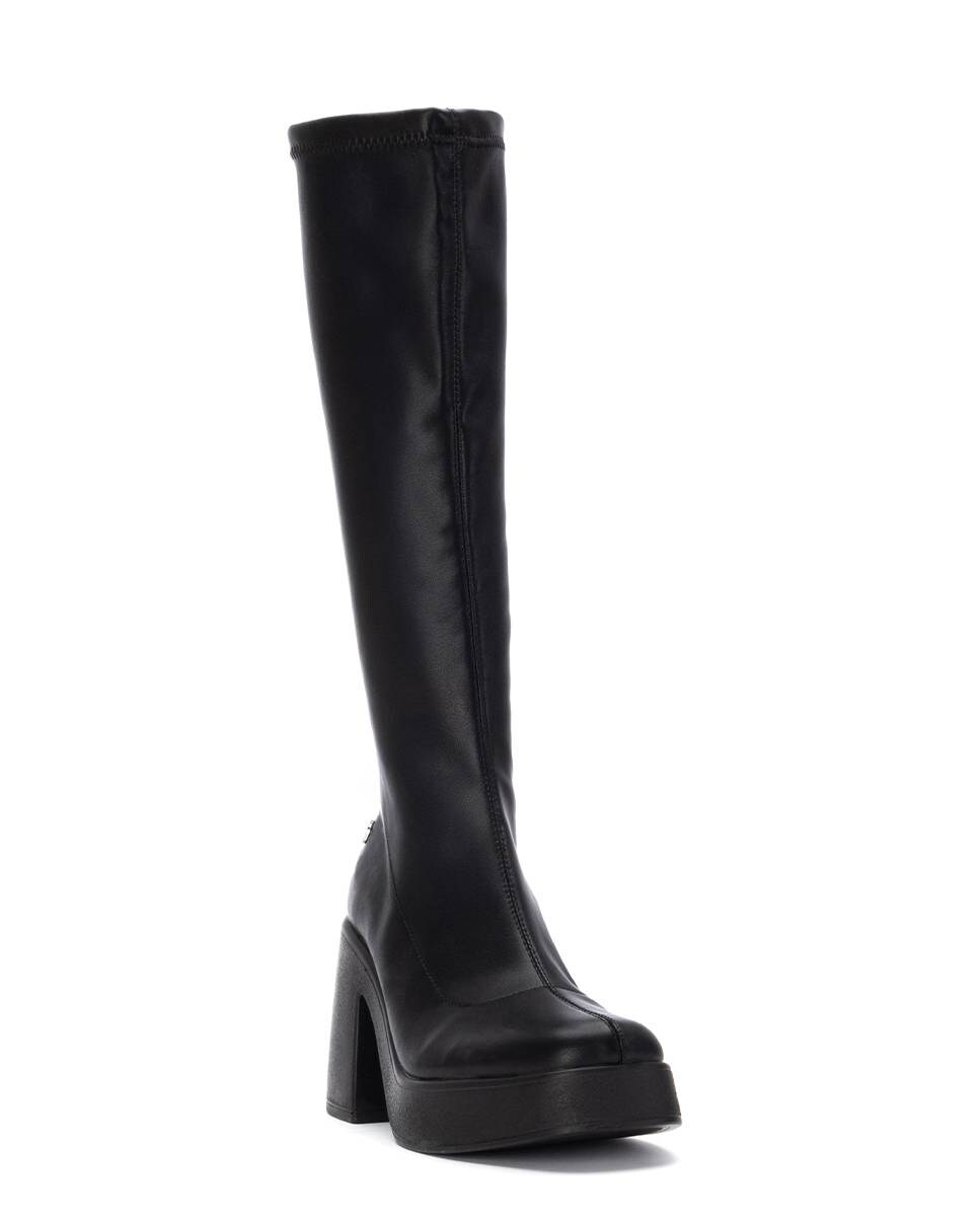 Botas Mosqueteiras com Fecho Zip Lateral Preto-3